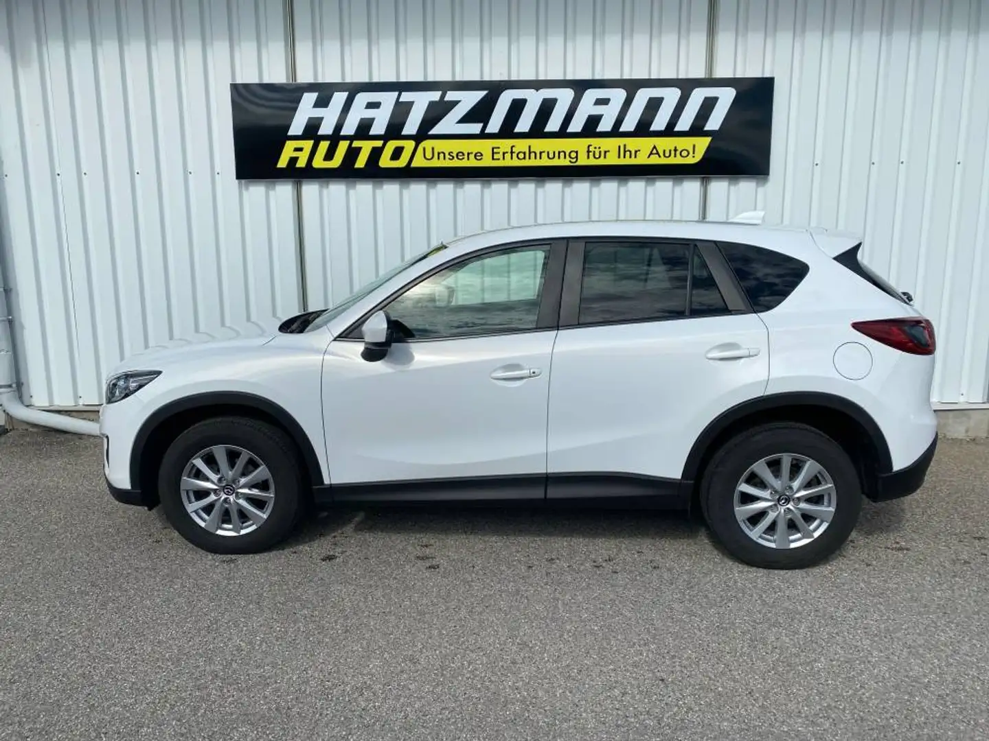 Mazda CX-5 Attraction 2,2 150PS 6G AT 4x4 Weiß - 1