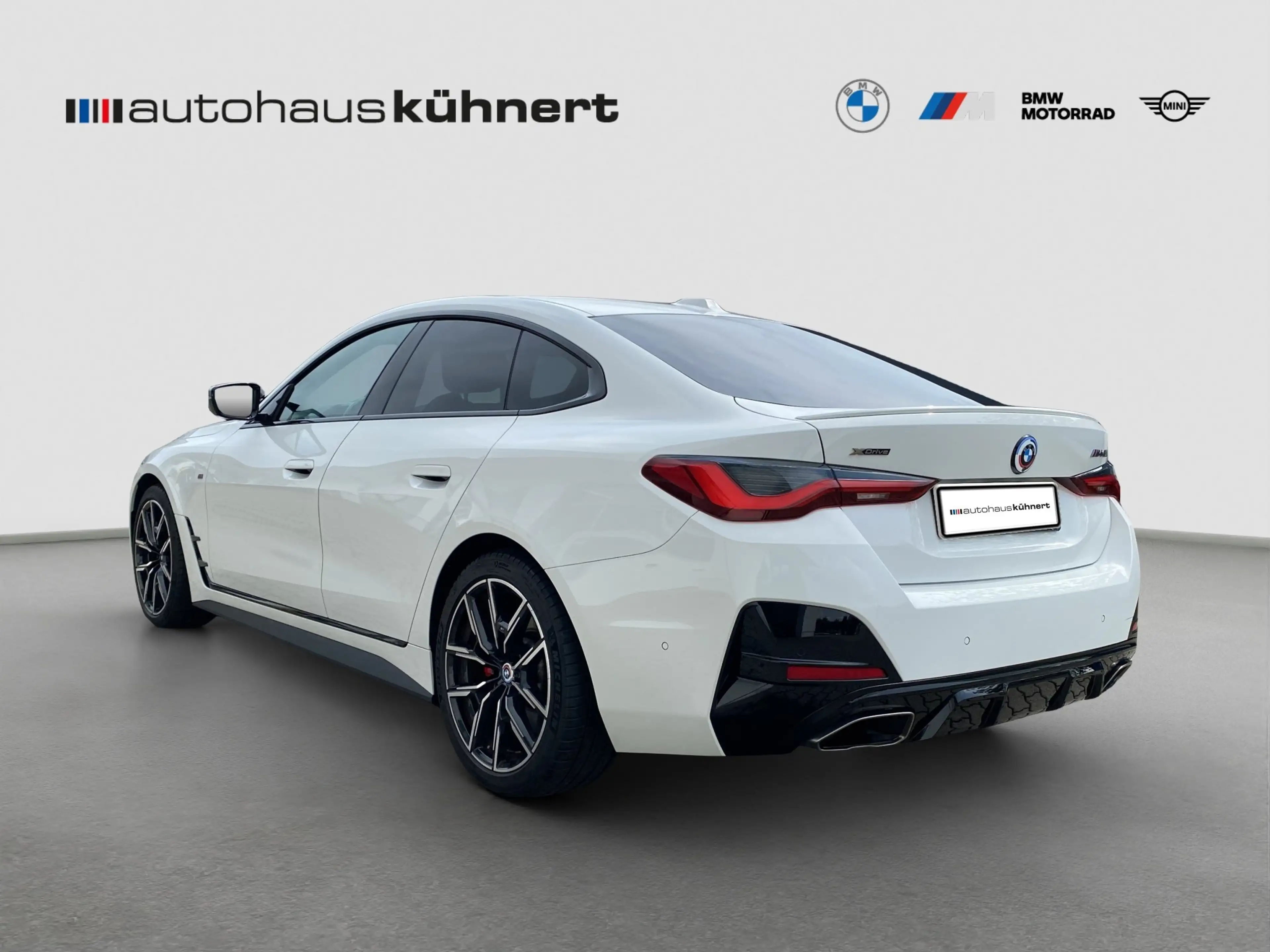 BMW M4 i xDrive Gran Coupé ACC AHK H&K HUD HERITAGE — photo 5