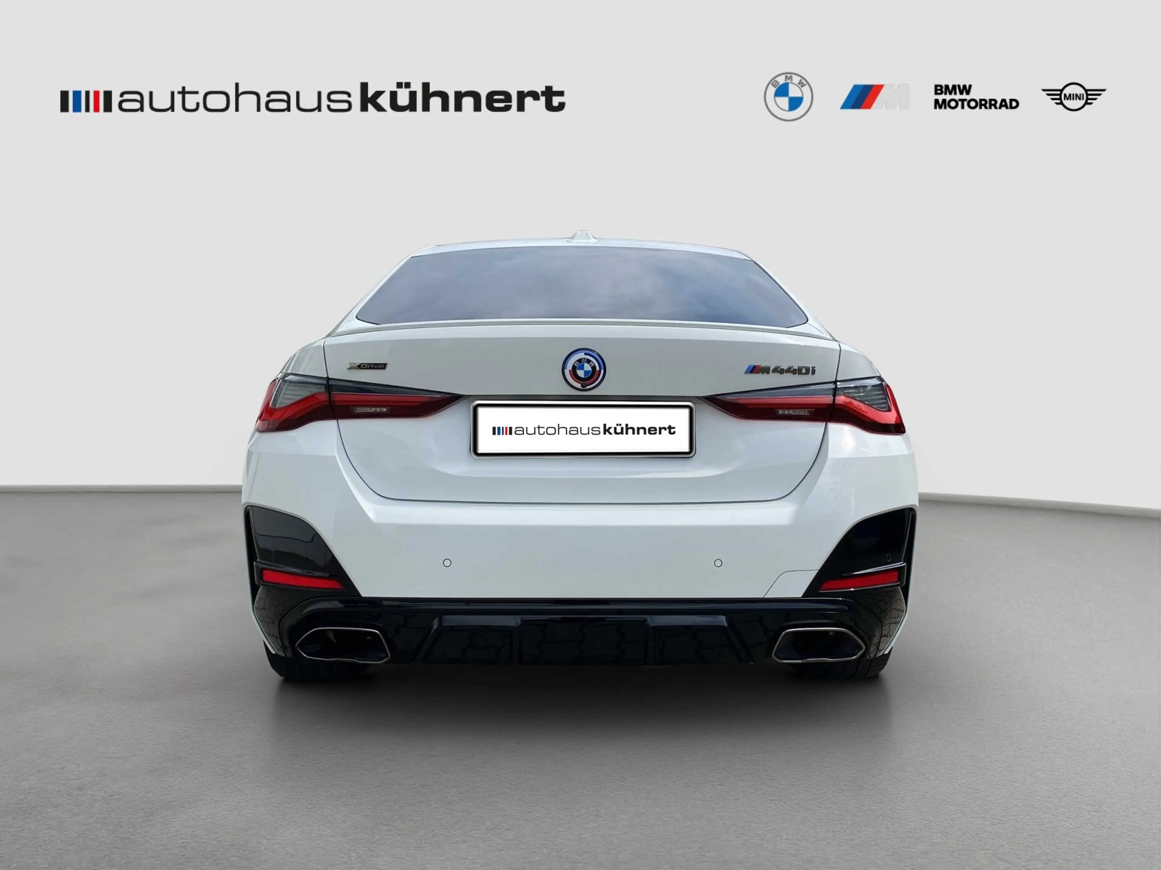 BMW M4 i xDrive Gran Coupé ACC AHK H&K HUD HERITAGE — photo 6