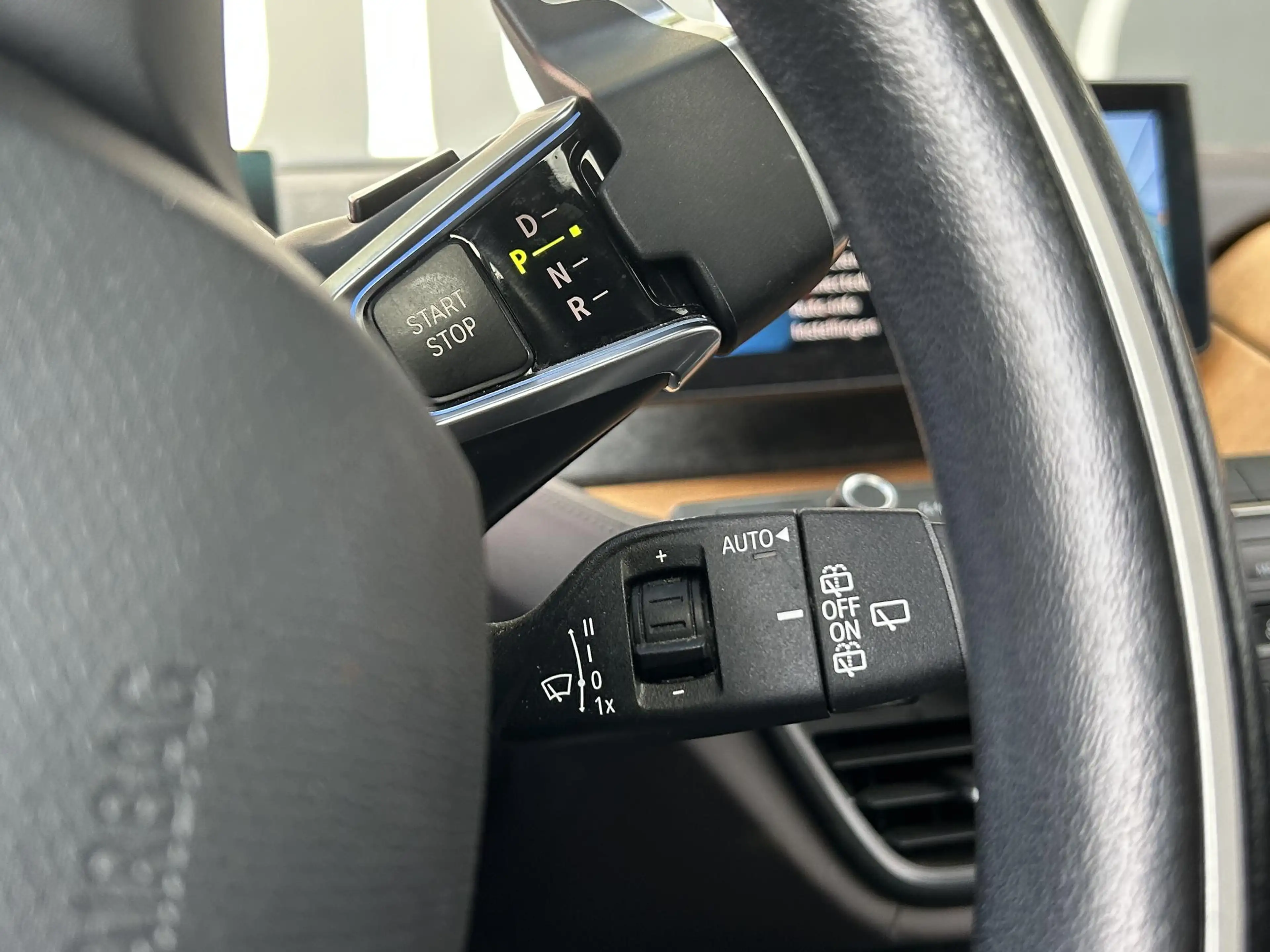 BMW i3 Basis 94Ah 33 kWh - Navigatie - Climate Control - — photo 19