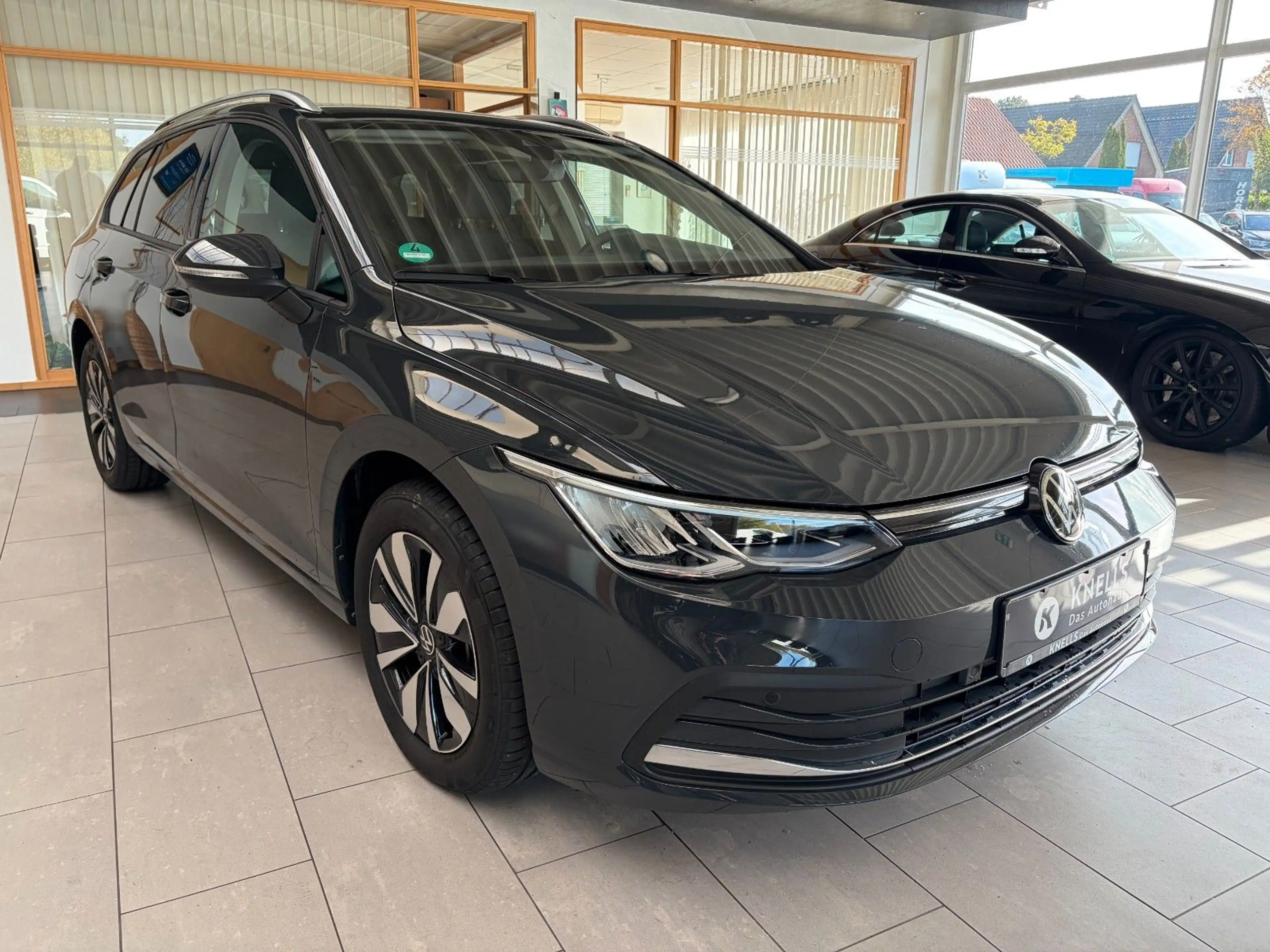 Volkswagen Golf VIII 2.0 TDI DSG Var. Move/ACC/KAMERA/LED — photo 3