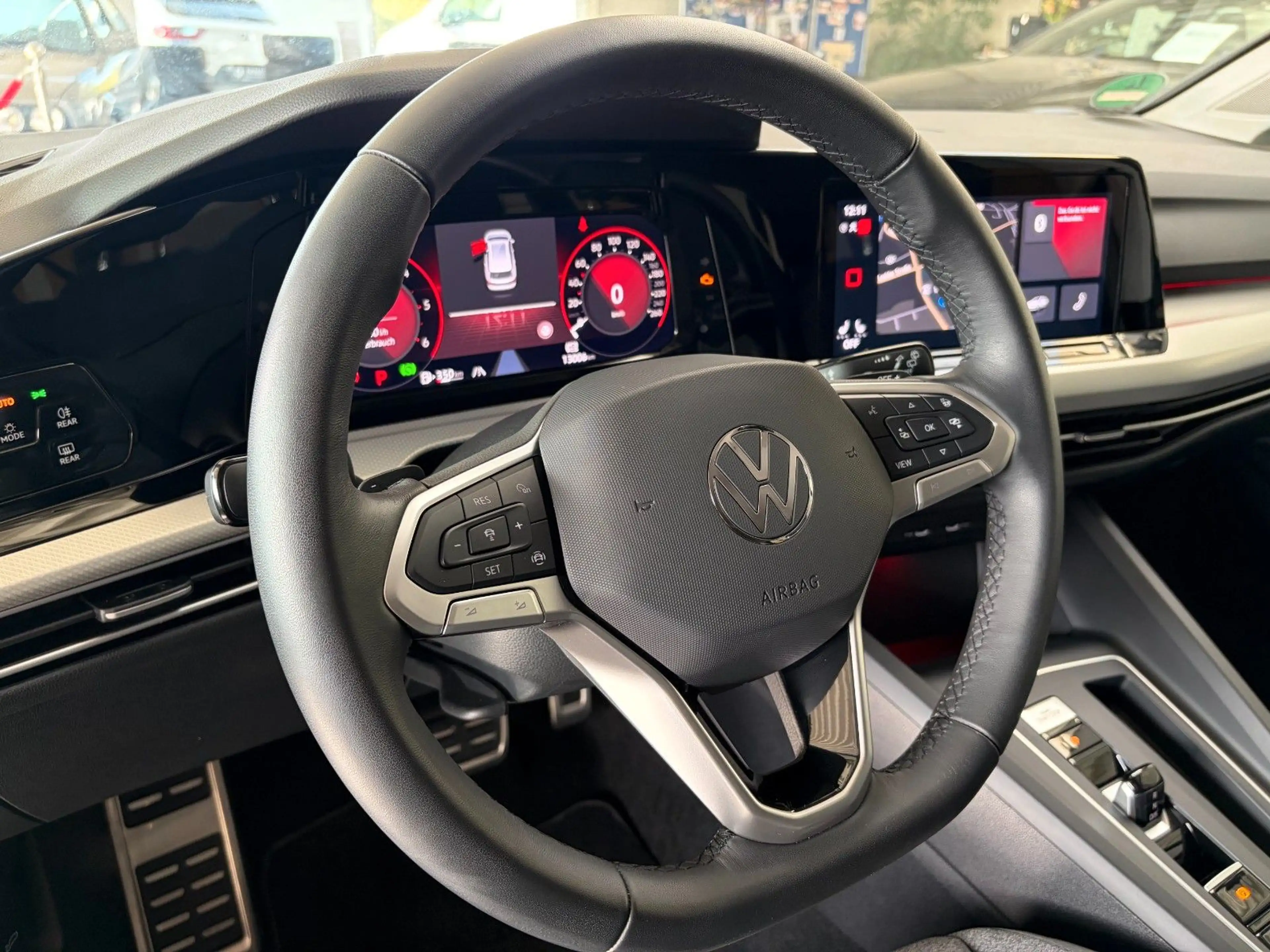 Volkswagen Golf VIII 2.0 TDI DSG Var. Move/ACC/KAMERA/LED — photo 14