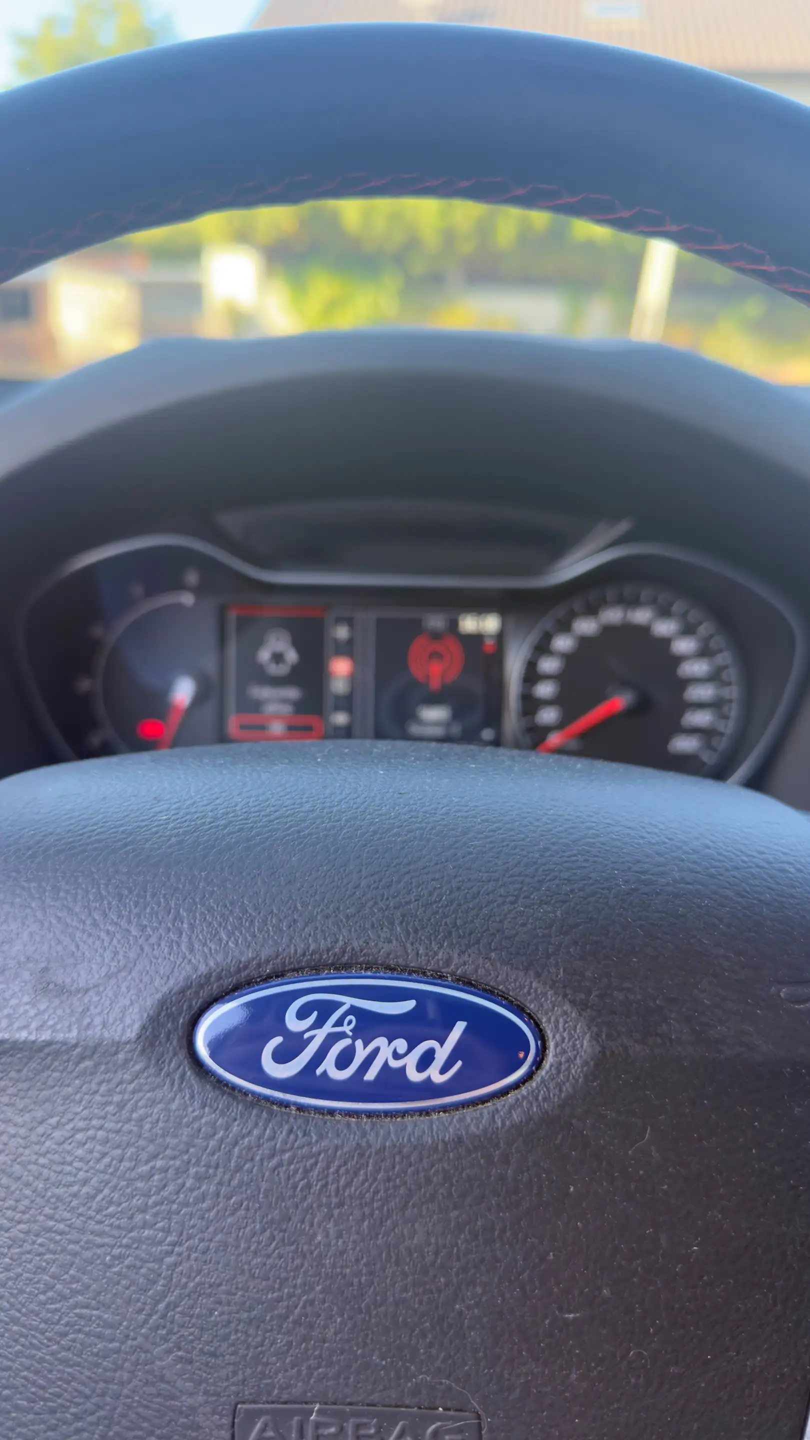 Ford Mondeo Titanium S — photo 5