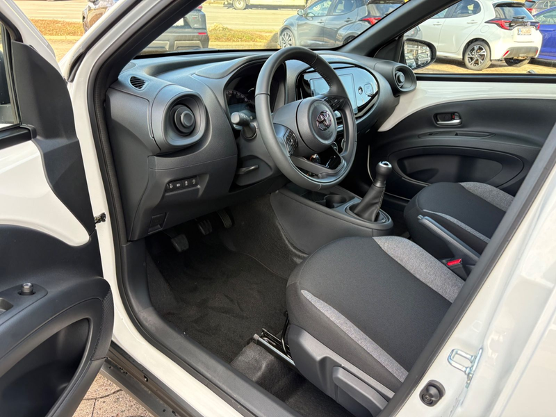 Toyota Aygo X Business Edition **SCHNÄPPCHEN** — photo 6