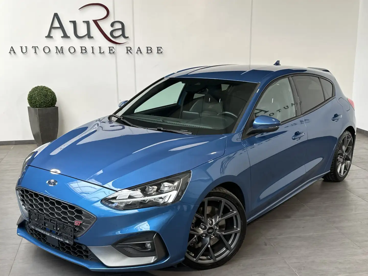 Ford Focus 2.0 EB ST NAV+LED+AHK+ACC+VCOCKPIT+B&O+1HD Blau - 1