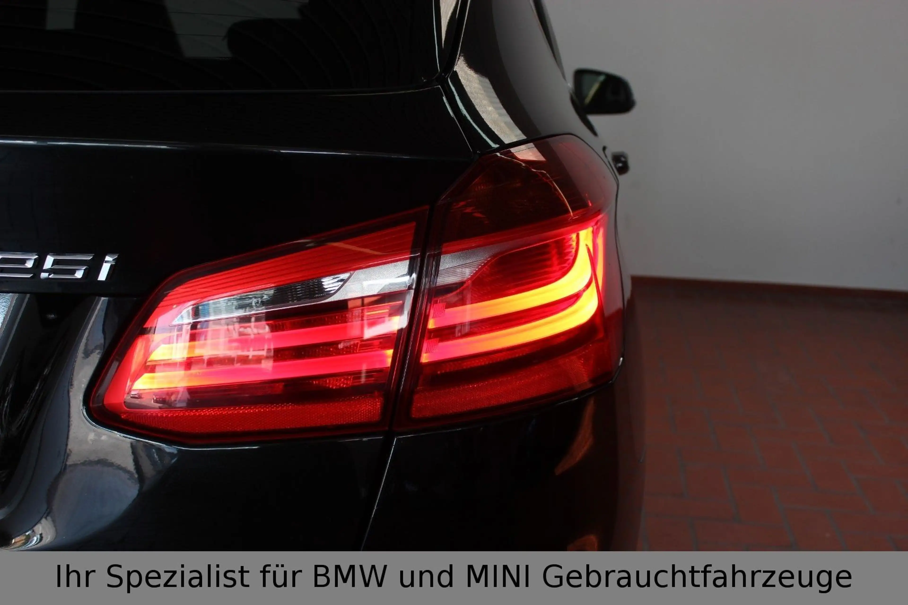 BMW 225 *AHK*HUD*Luxury Line — photo 9