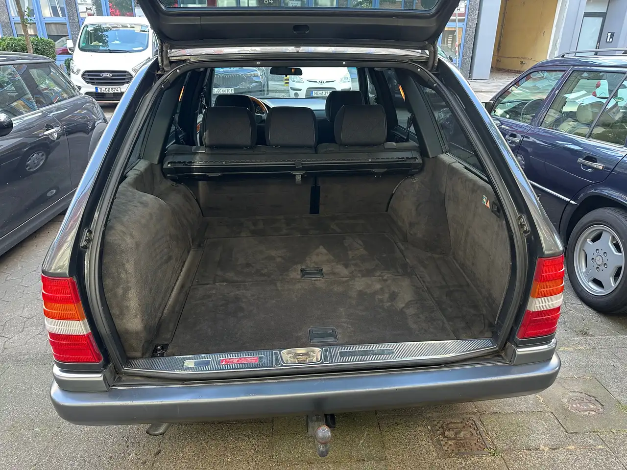 Mercedes-Benz E 200 T, foto 11