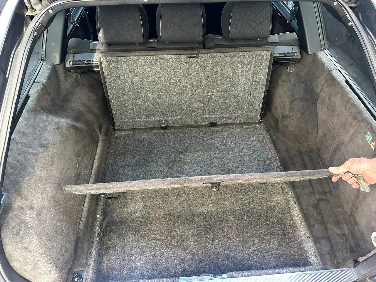 Mercedes-Benz E 200 T, foto 12