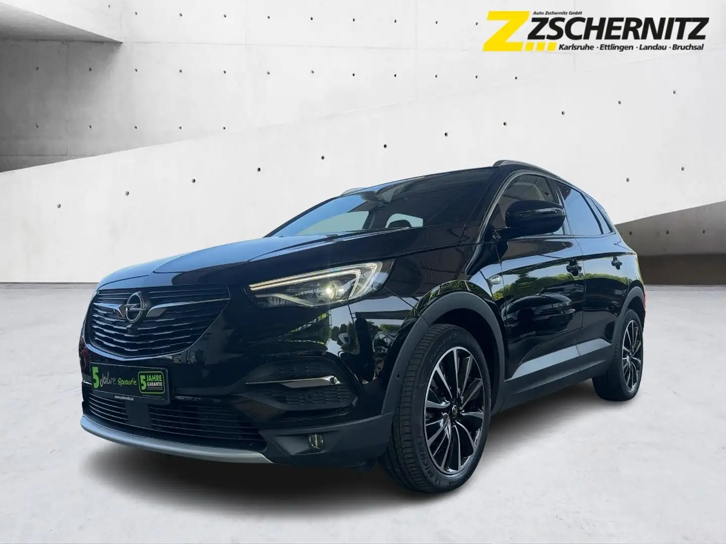 Opel Grandland 1.2 Turbo Ultimate Schwarz - 1