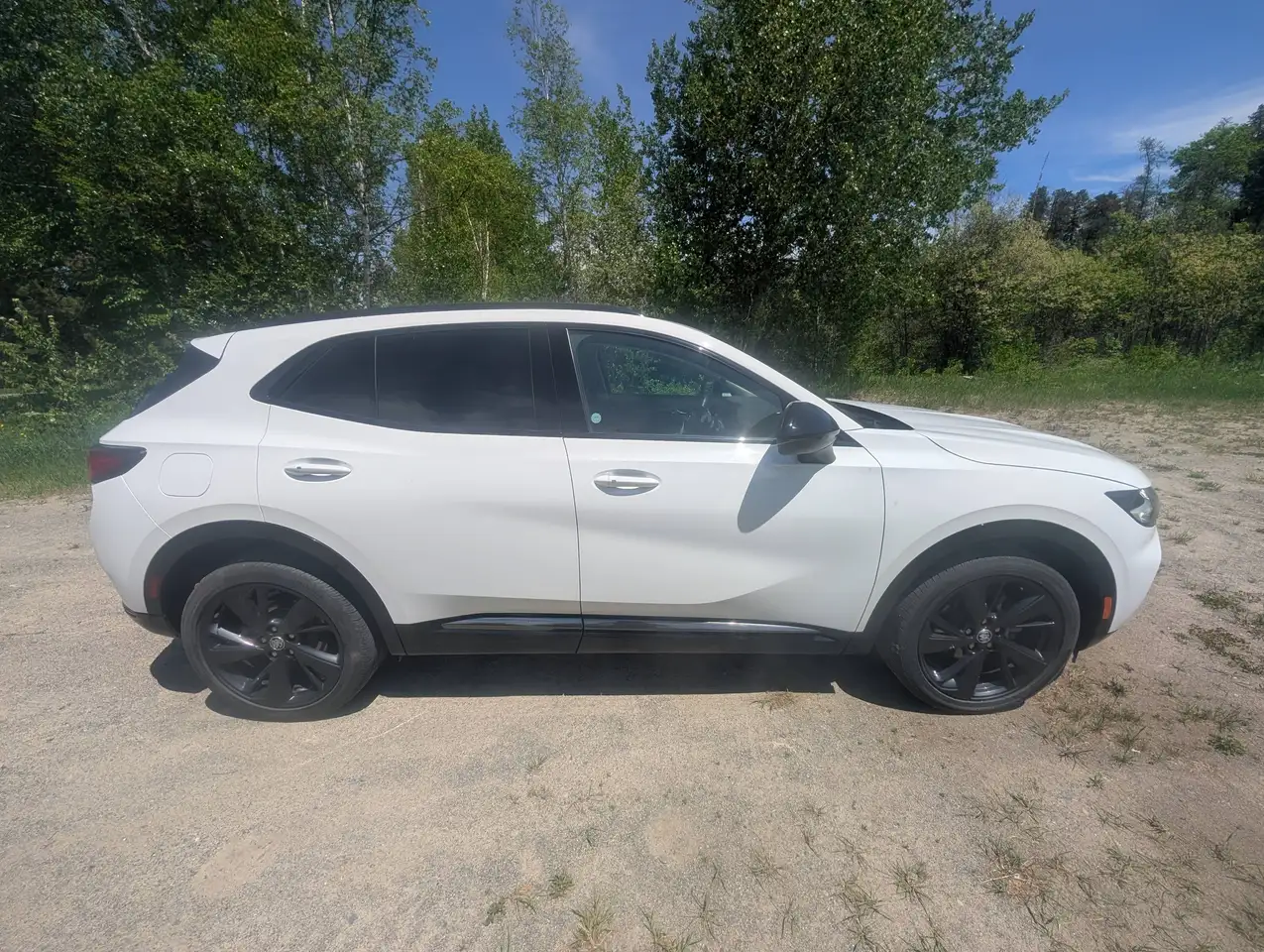 Buick Envision снимка Buick Envision