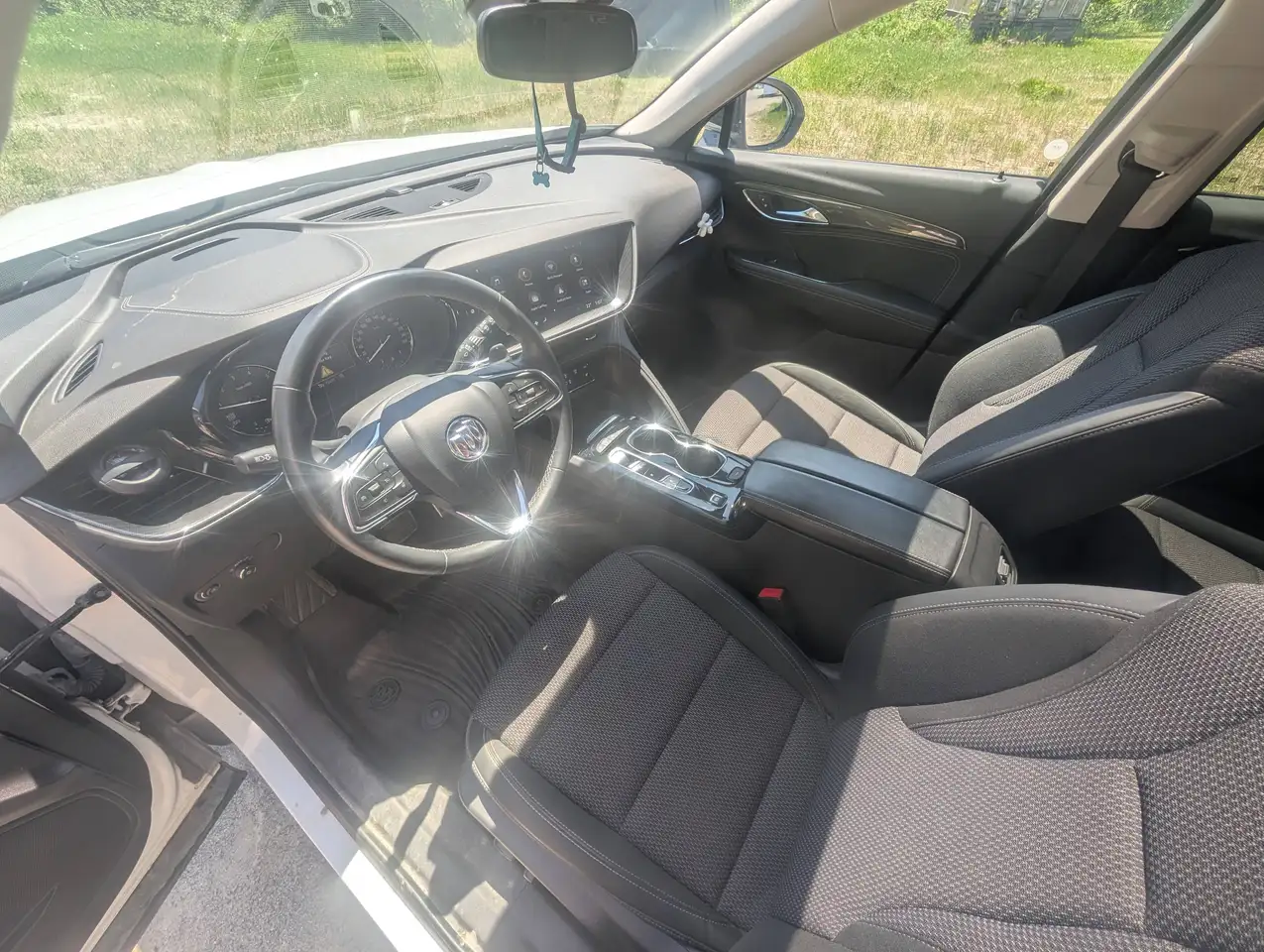 Buick Envision снимка Buick Envision