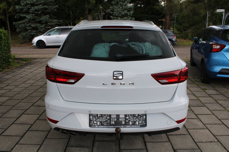 SEAT Leon ST 1.5 TSI Xcellence LED Navigation Leder ACC PDC — photo 8