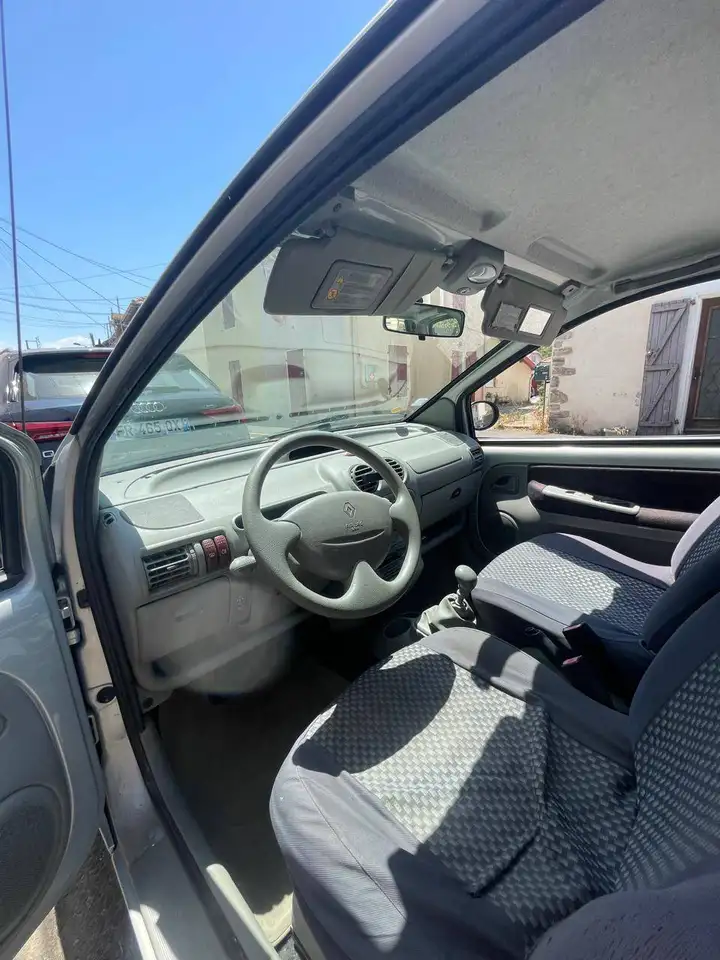 Renault Twingo 1.2i Expression, foto 10
