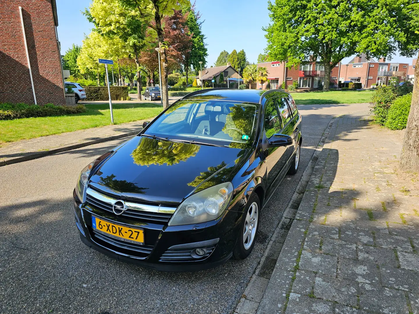 Opel Astra Astra 1.6 Essentia Zwart - 2