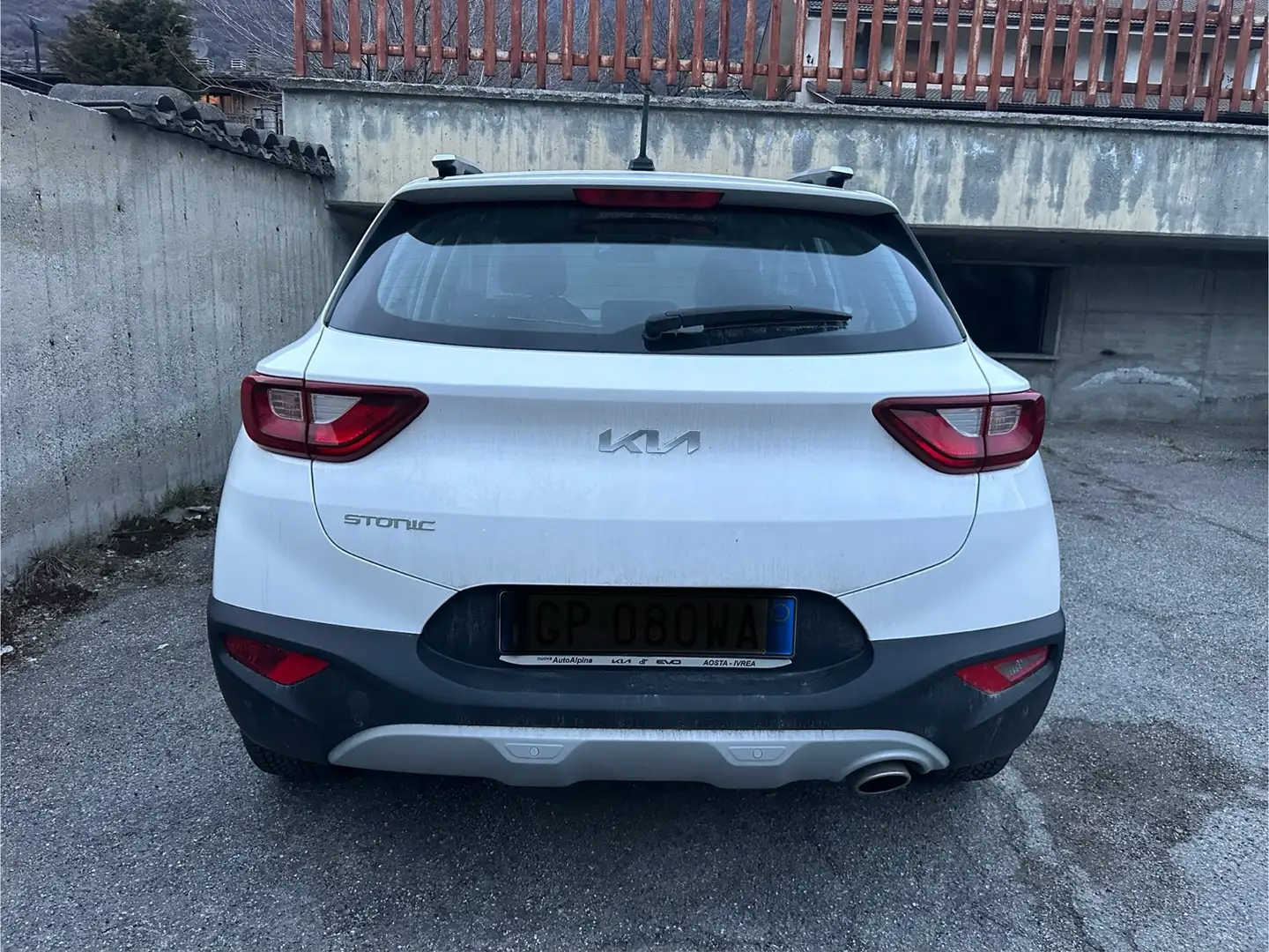 Kia Stonic 1.0 t-gdi mhev Urban Special Edition 100cv mt - 2