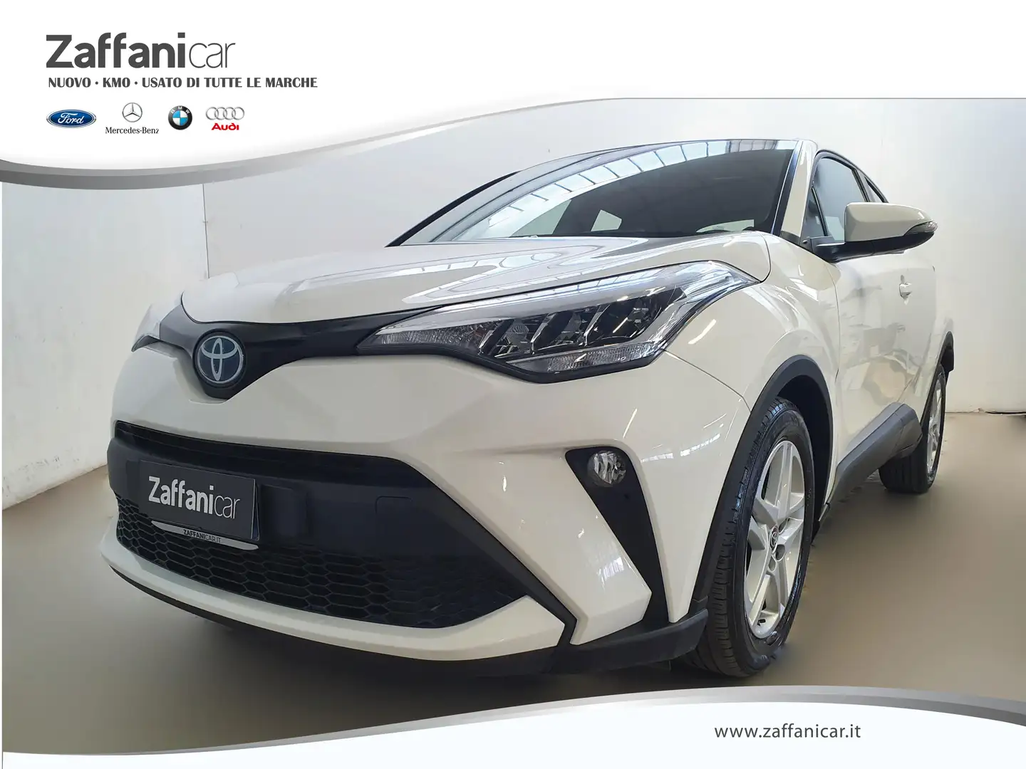Toyota C-HR 1.8 Hybrid E-CVT Active Blanc - 1