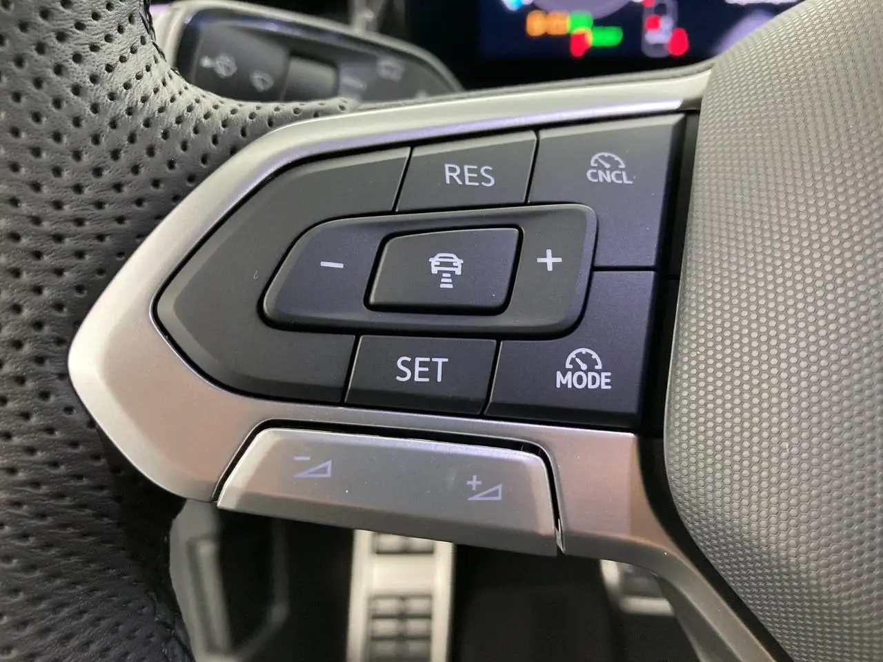 Volkswagen T-Roc 1.5 eTSI mHEV R-Line DSG, миниатюра 10