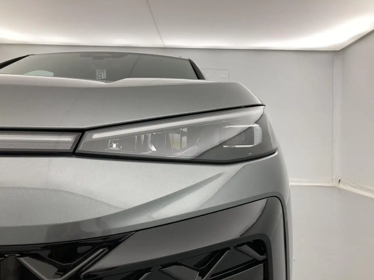 Volkswagen T-Roc 1.5 eTSI mHEV R-Line DSG, миниатюра 5