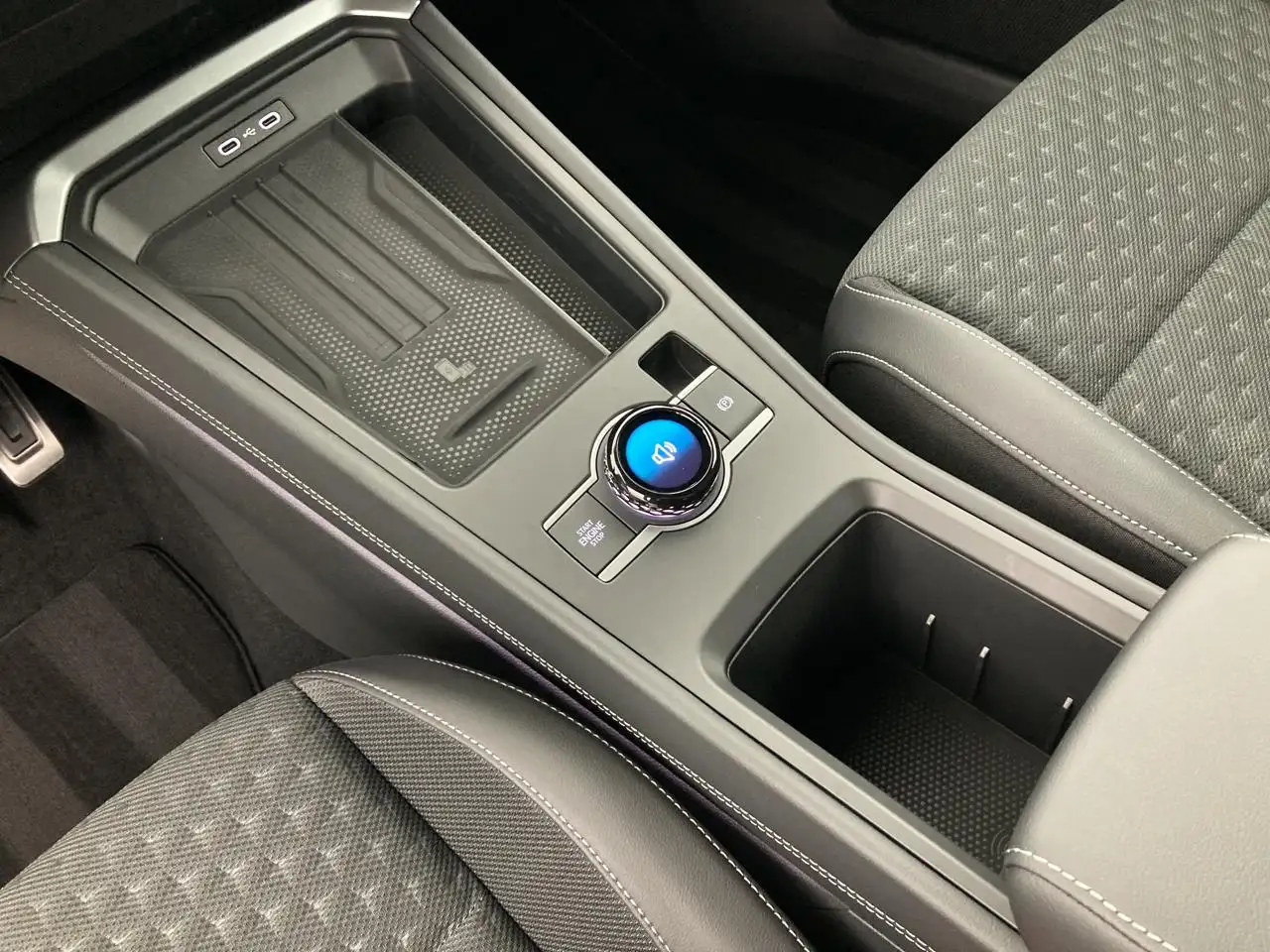 Volkswagen T-Roc 1.5 eTSI mHEV R-Line DSG, миниатюра 16
