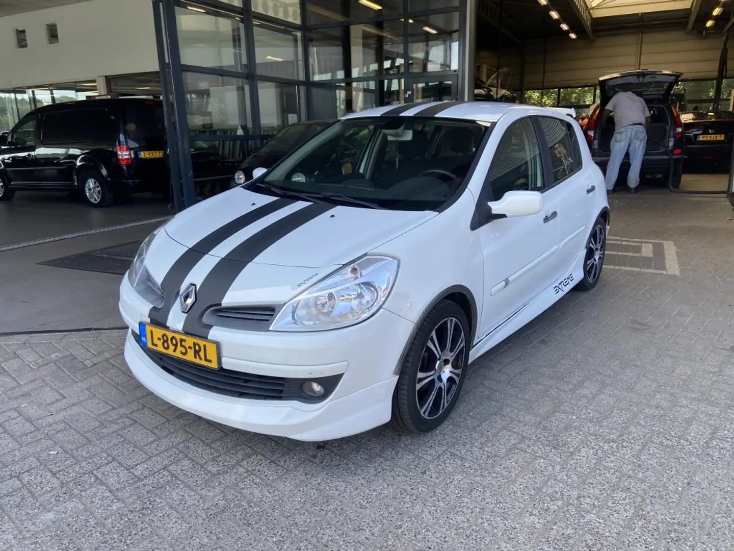 Renault Clio 1.2 TCE Collection Weiß - 2