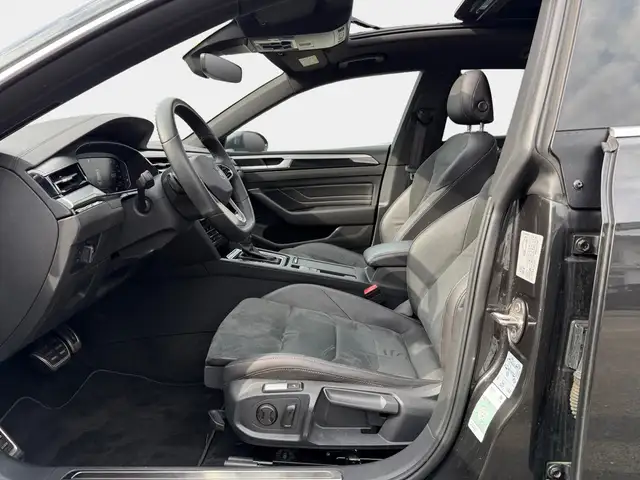 Volkswagen Arteon view 8