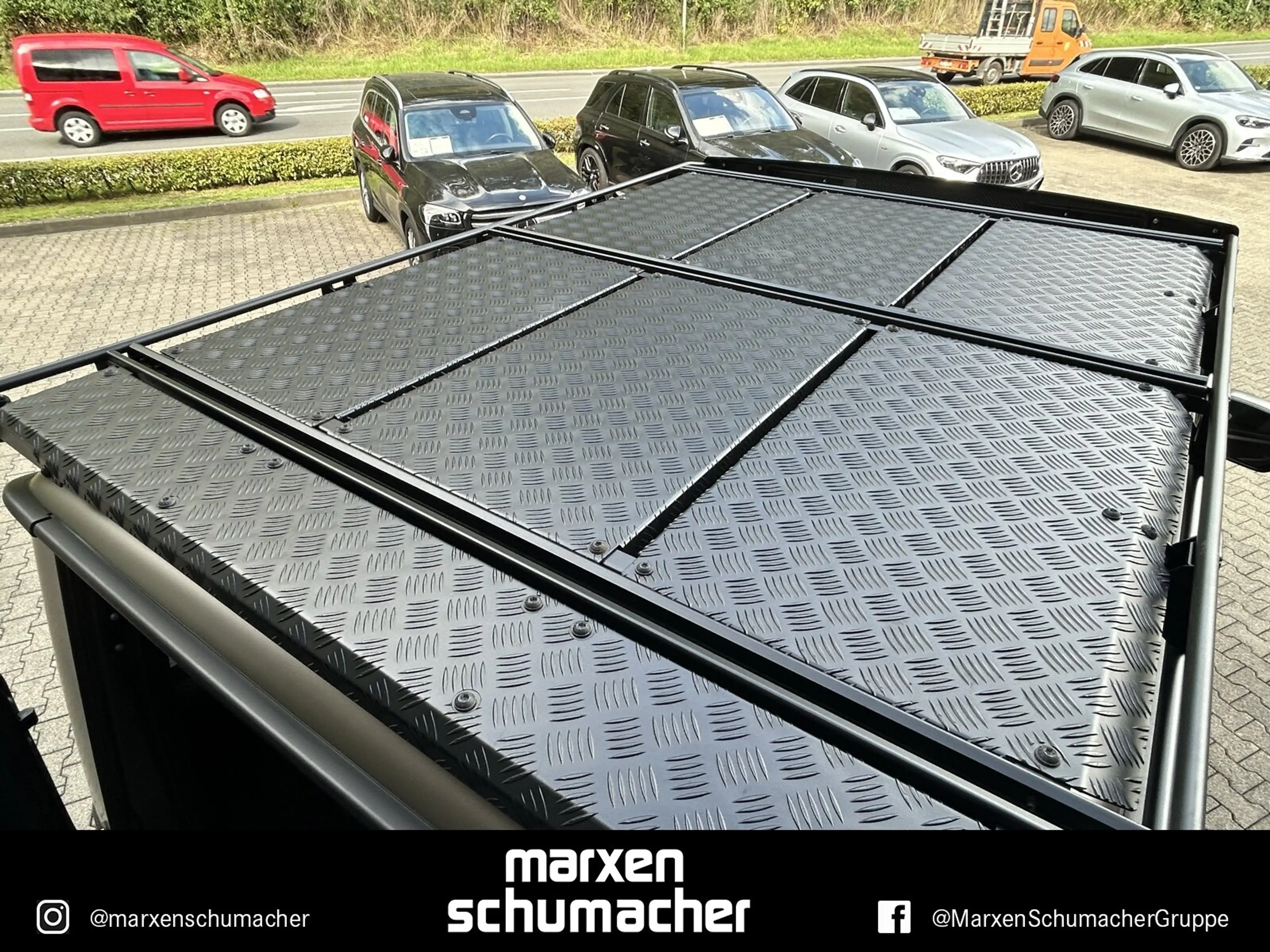 Mercedes-Benz G 63 AMG AMG G 63 4x4² SUPERIOR+MonzaMAGNO+Carbon+Massage — photo 9