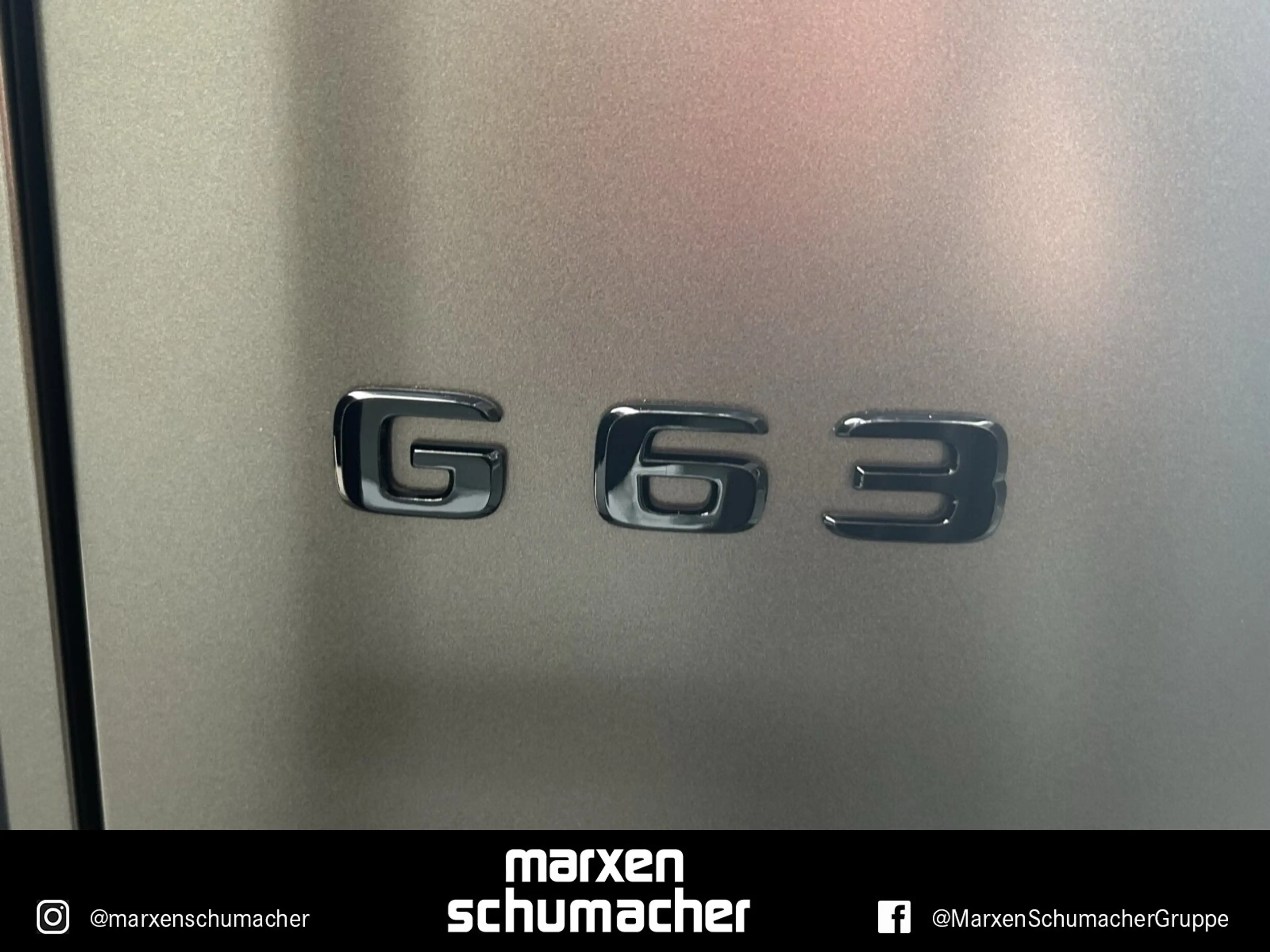 Mercedes-Benz G 63 AMG AMG G 63 4x4² SUPERIOR+MonzaMAGNO+Carbon+Massage — photo 10