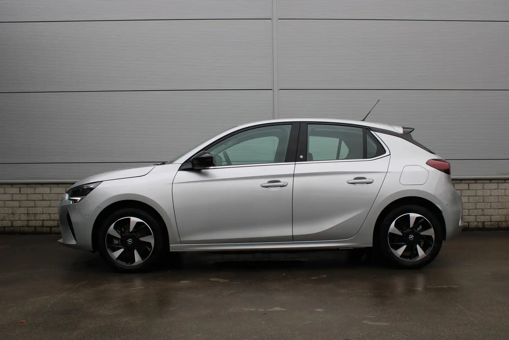 Opel Corsa-e Level 3 50 kWh | NAVIGATIE | CARPLAY | ACHTERUITRI Gris - 2
