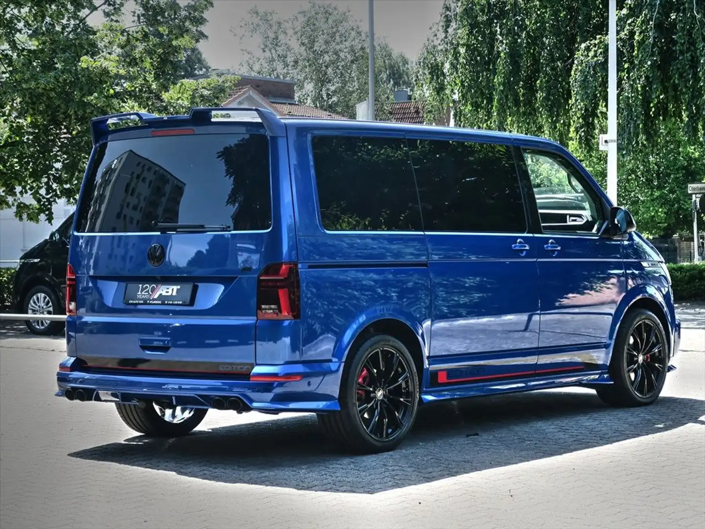 Volkswagen T6 Multivan T6.1 DSG 4MOTION LAST EDITION *ABT-SPORTSLINE* Blauw - 2