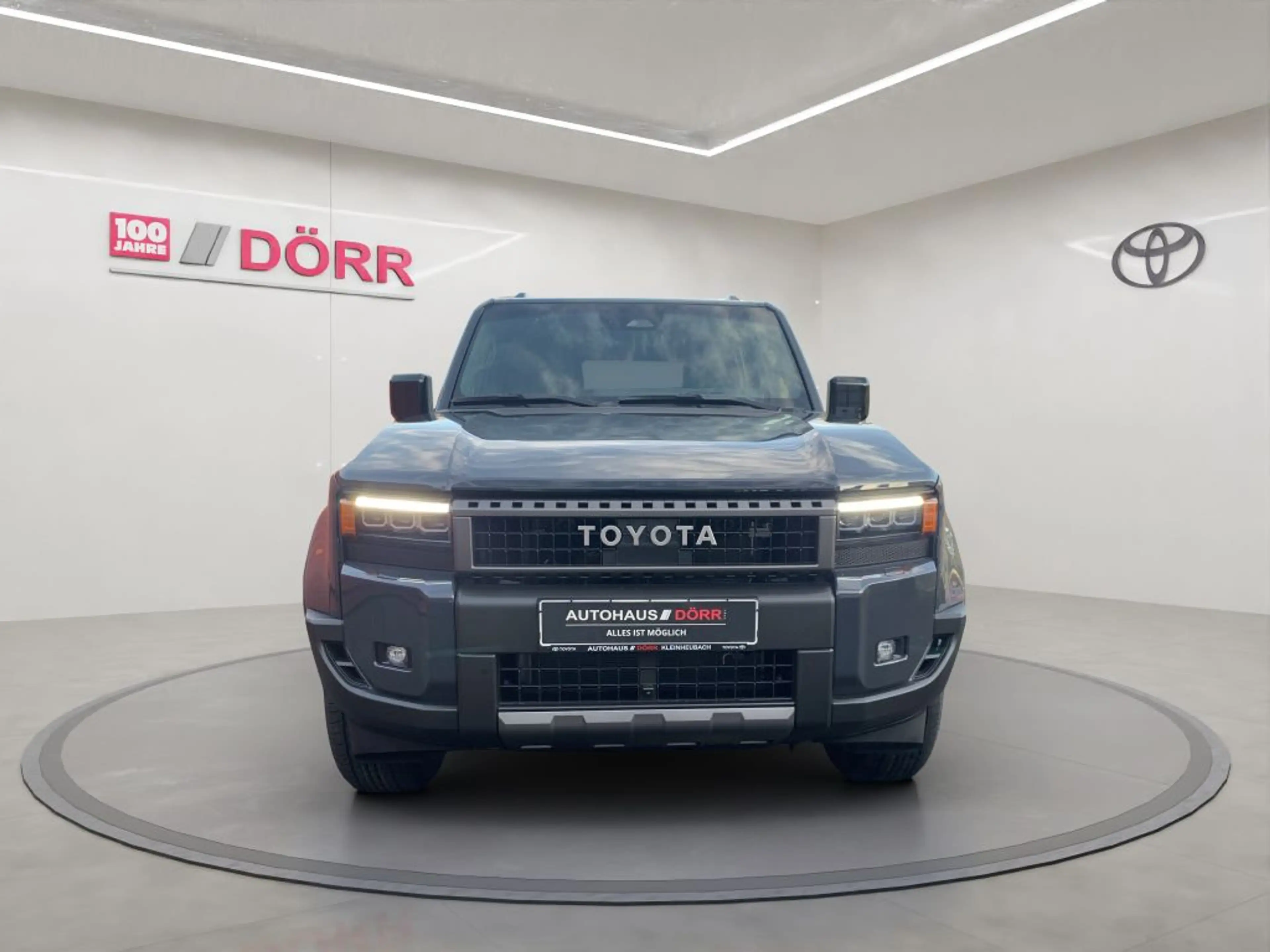 Toyota Land Cruiser 2.8 D-4D Mild-Hybrid Automatik Lounge (250/J25) — photo 8