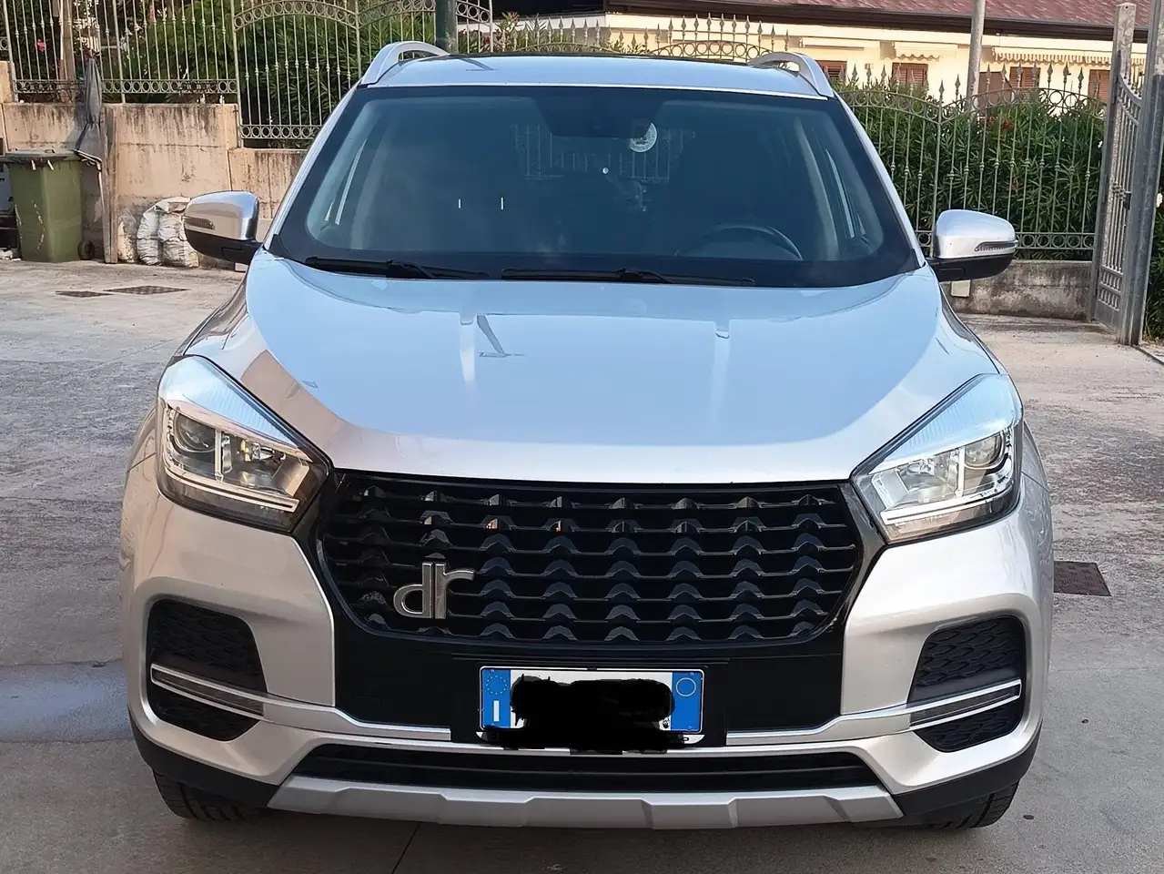 DR Automobiles DR4 2022