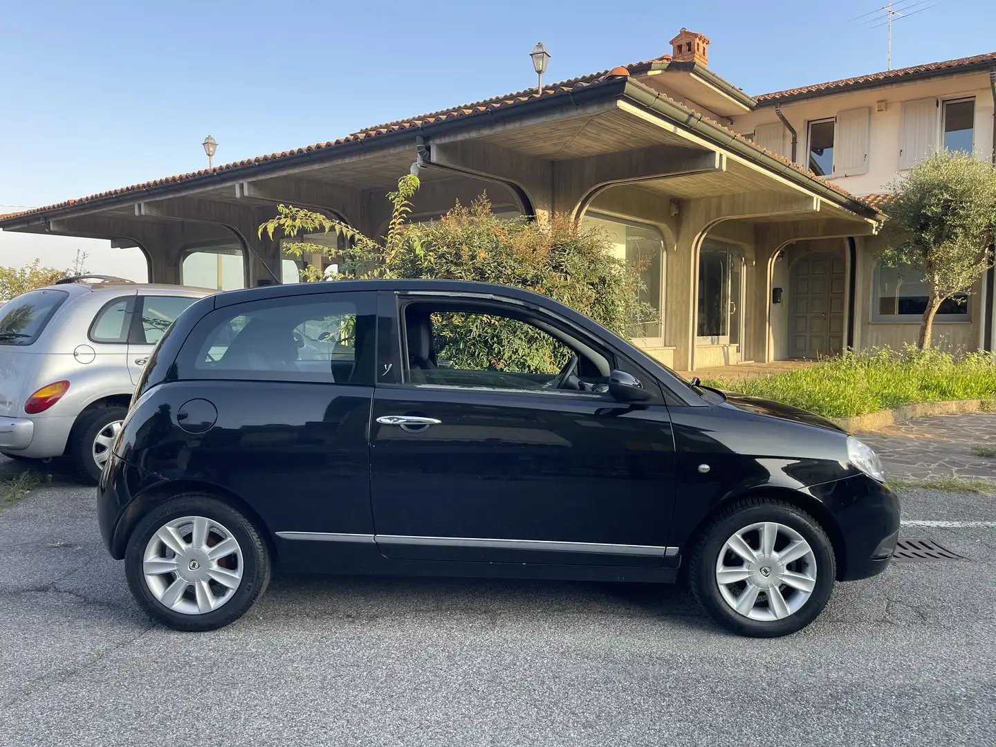 Lancia Ypsilon Ypsilon II 2007 1.2 8v Passion Nero - 2