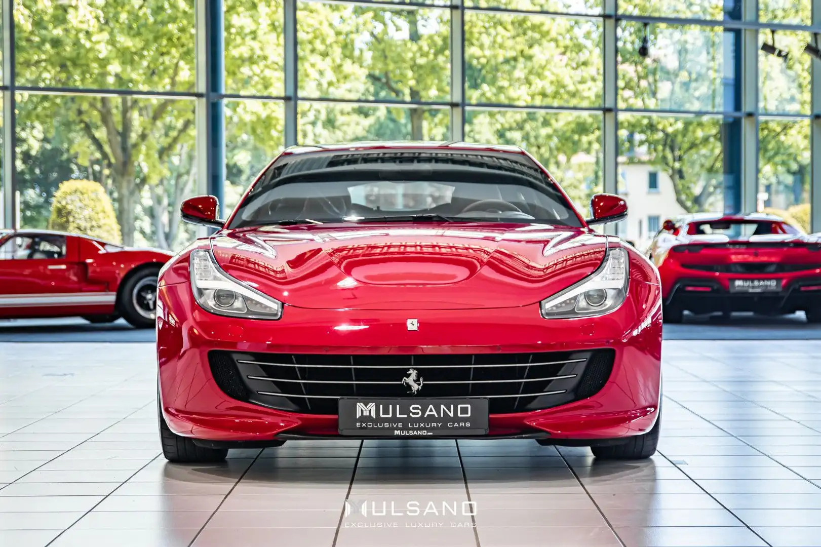 Ferrari GTC4 Lusso T DCT 70 JAHRE TAILOR MADE CARPLAY NAV Rojo - 2