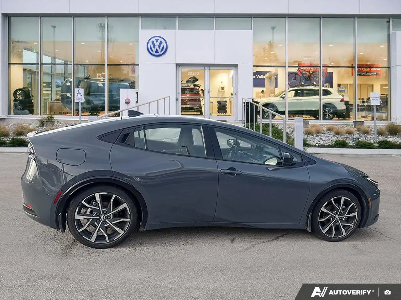 Toyota Prius снимка Toyota Prius