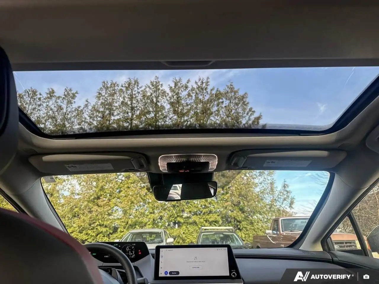 Toyota Prius снимка Toyota Prius