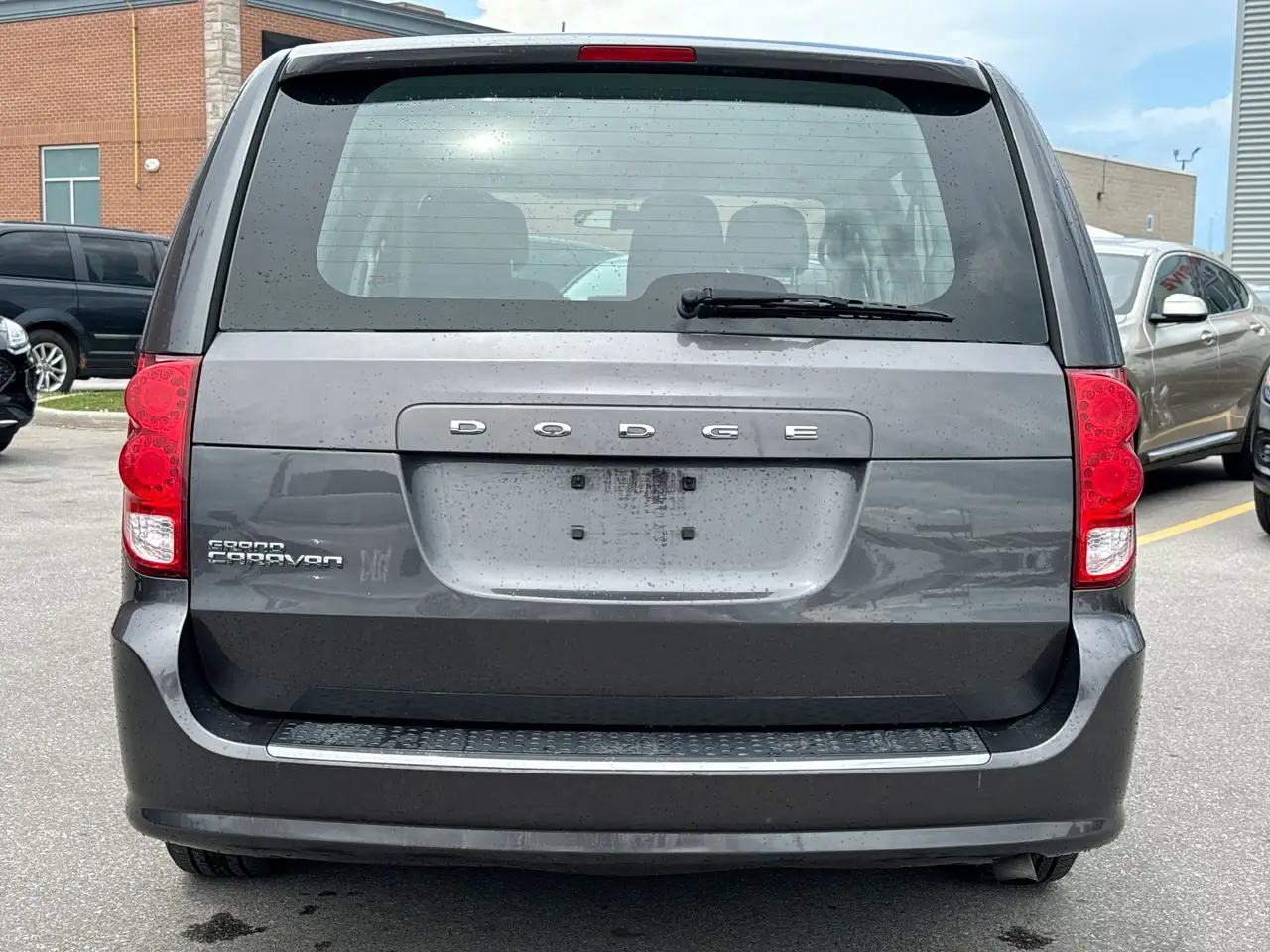 Dodge Grand Caravan снимка Dodge Grand Caravan