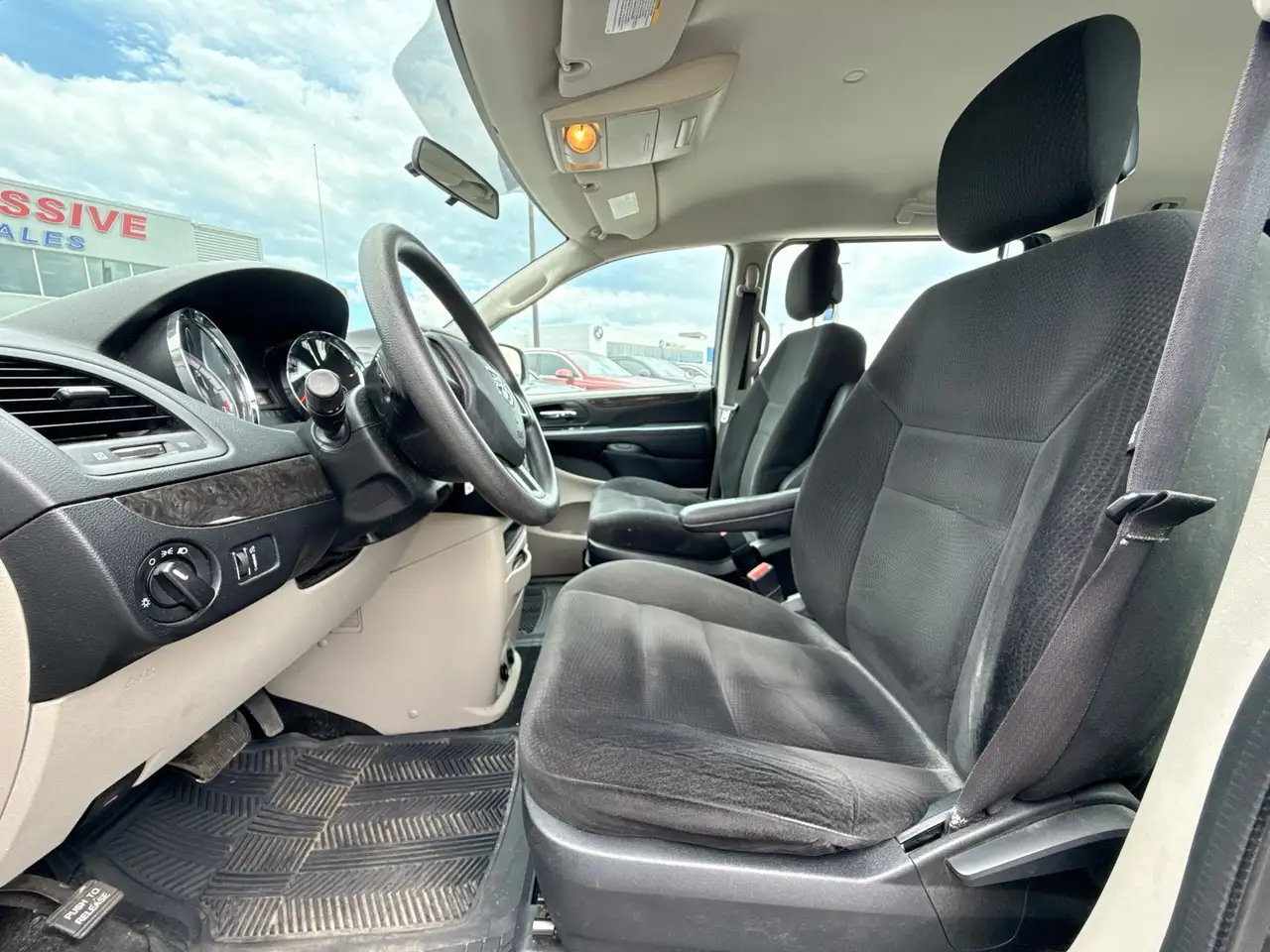 Dodge Grand Caravan снимка Dodge Grand Caravan