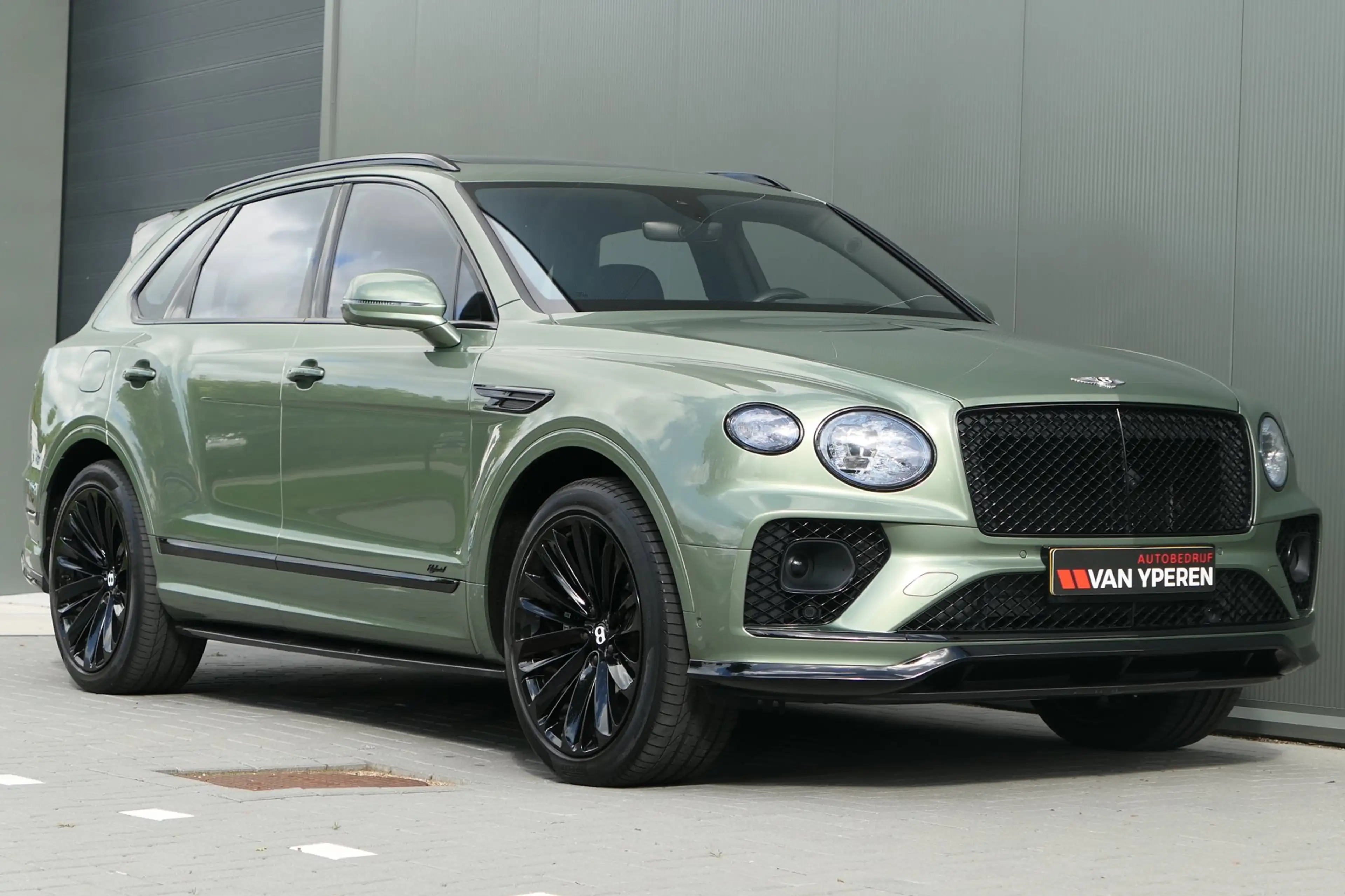 Bentley Bentayga 3.0 V6 Hybrid org. NL Carbon NAIM Massage Panorama — photo 18