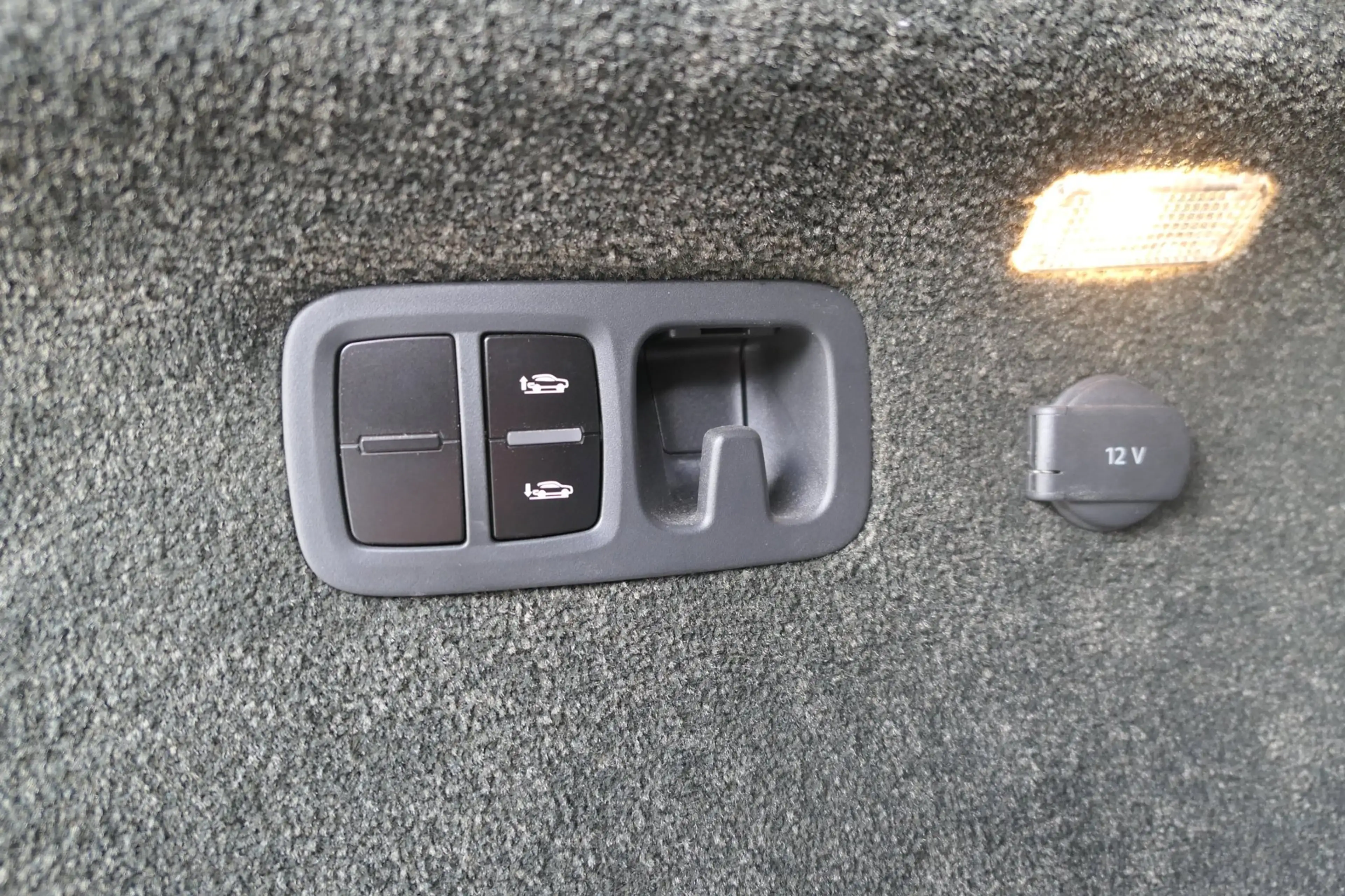 Bentley Bentayga 3.0 V6 Hybrid org. NL Carbon NAIM Massage Panorama — photo 39