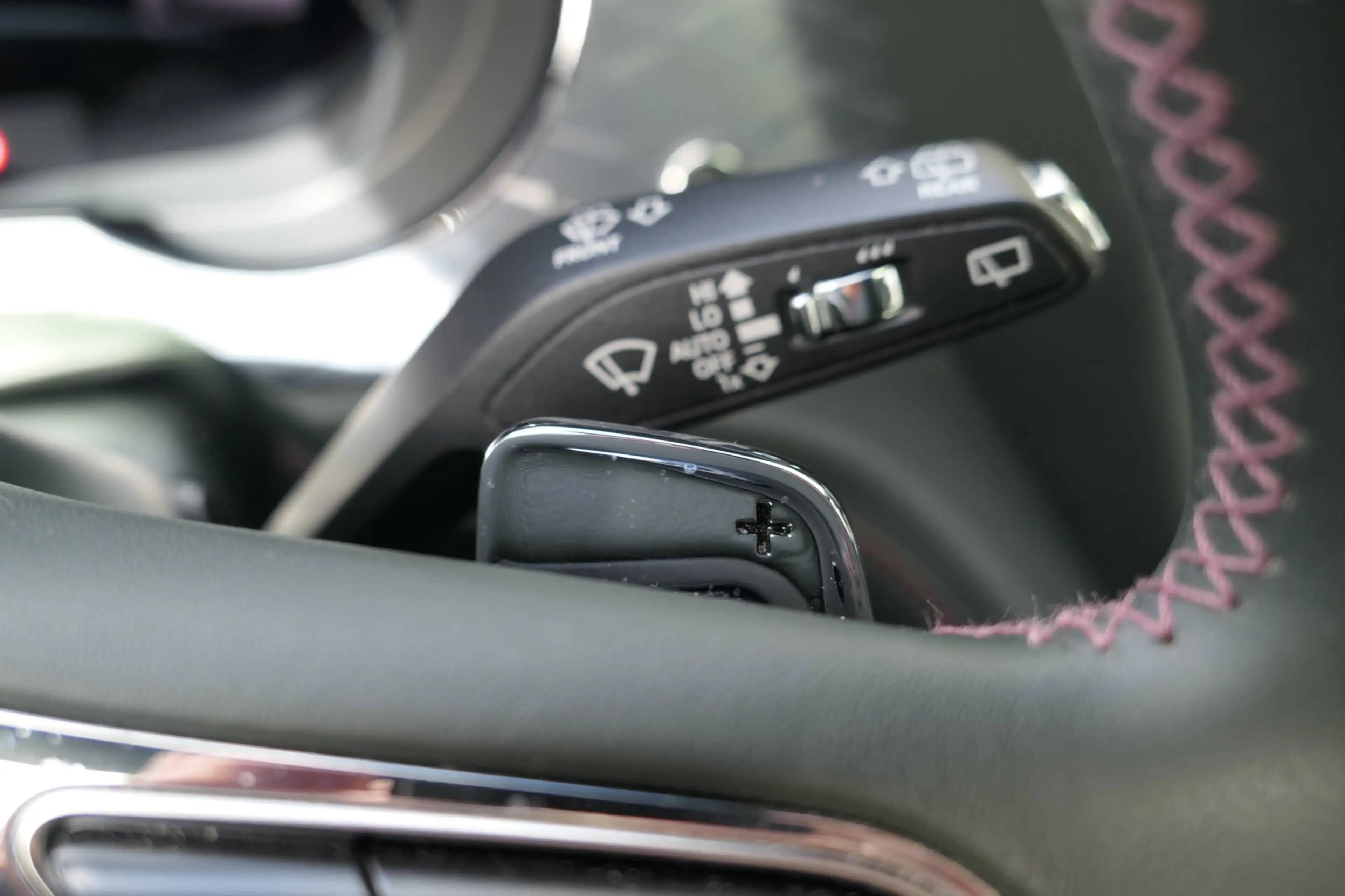 Bentley Bentayga 3.0 V6 Hybrid org. NL Carbon NAIM Massage Panorama — photo 33