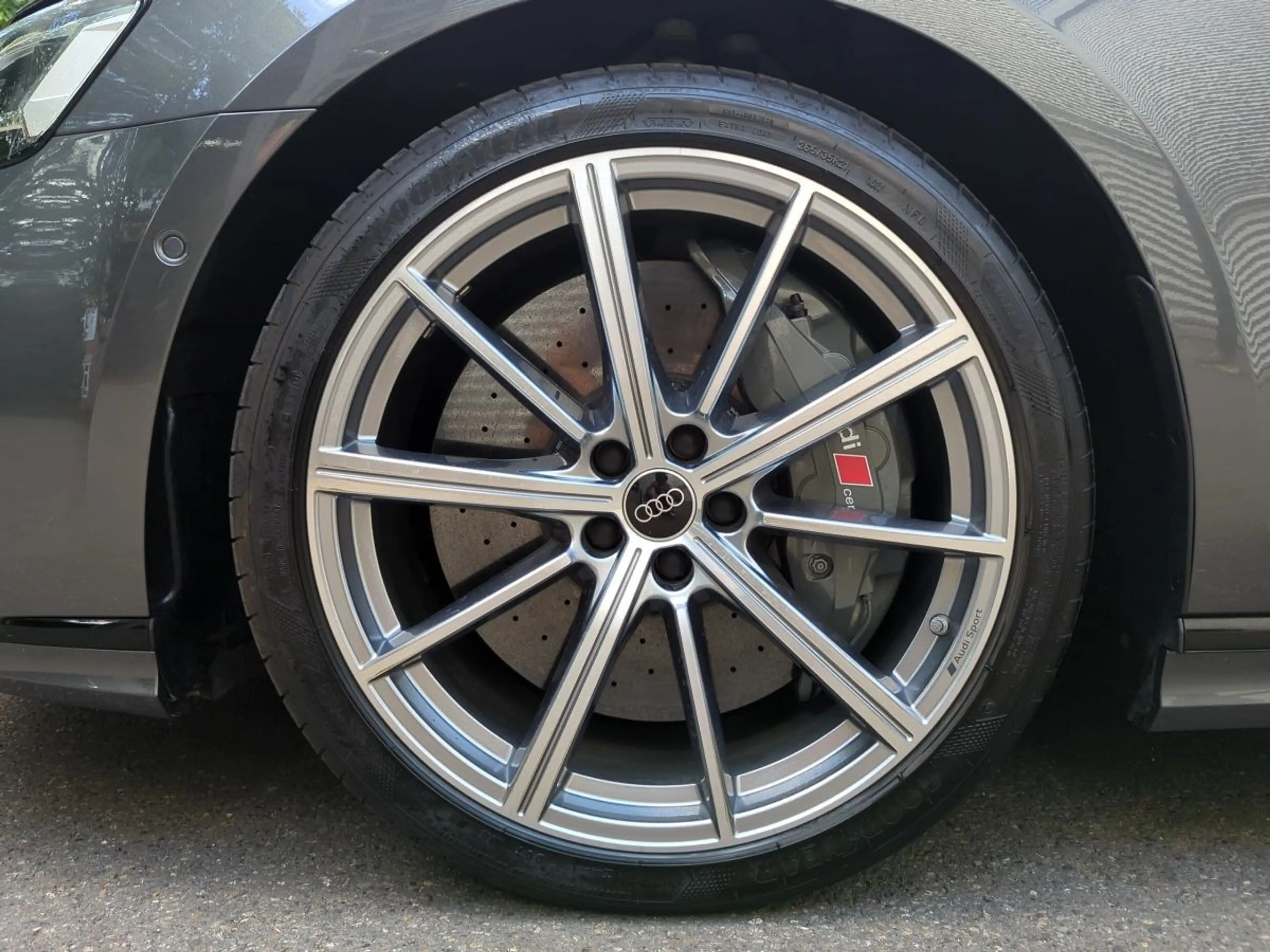 Audi S8 TFSI quattro B&O HuD KERAMIK MATRIX PANO — photo 13