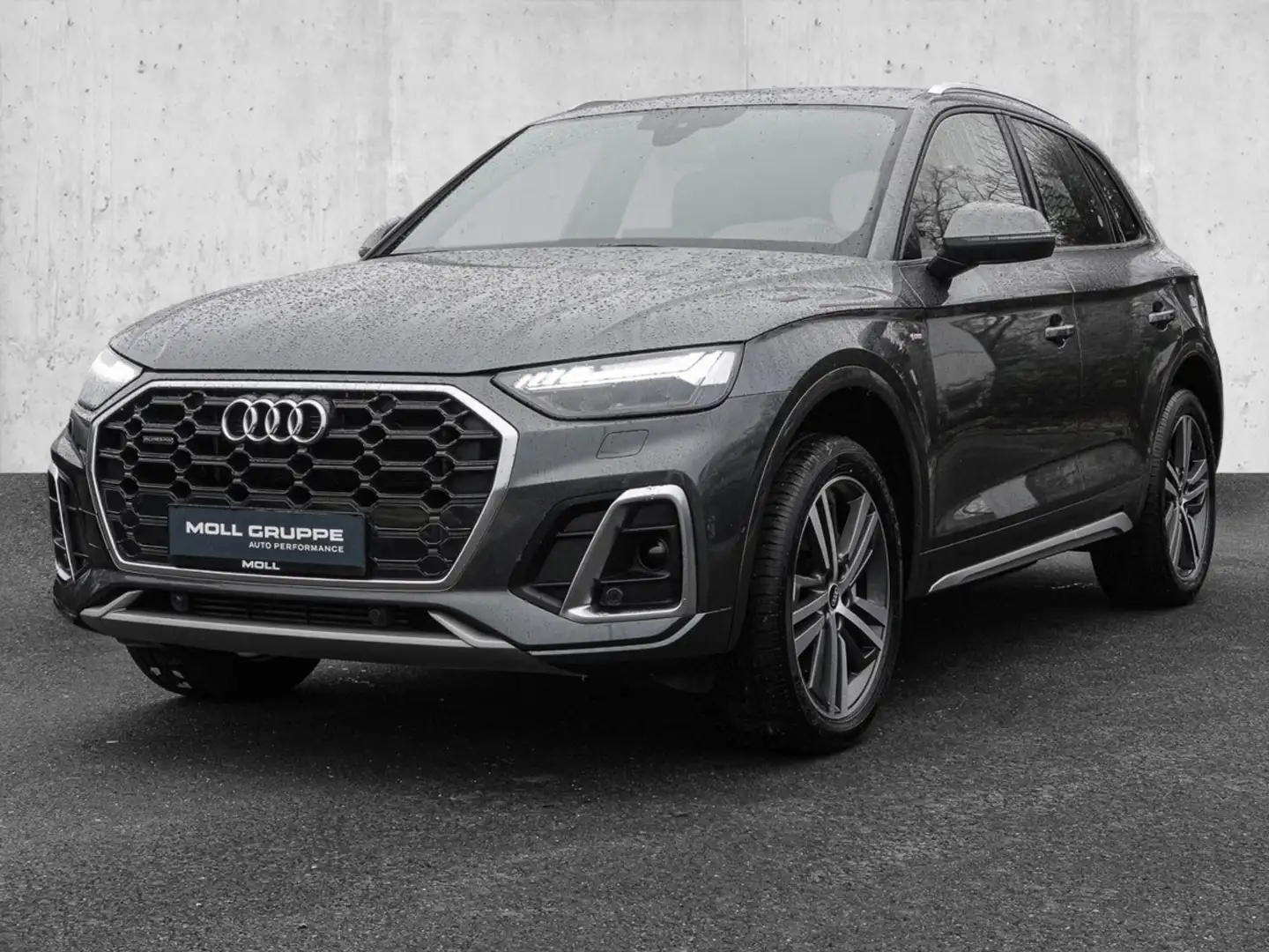 Audi Q5 TFSI e S line NAVI LED STANDHZG ACC Šedá - 2