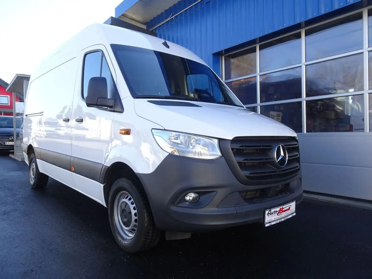 Mercedes-Benz Sprinter 317 CDI RWD 9G-Tronic L2H2 / AHK 3500 KG Blanc - 2