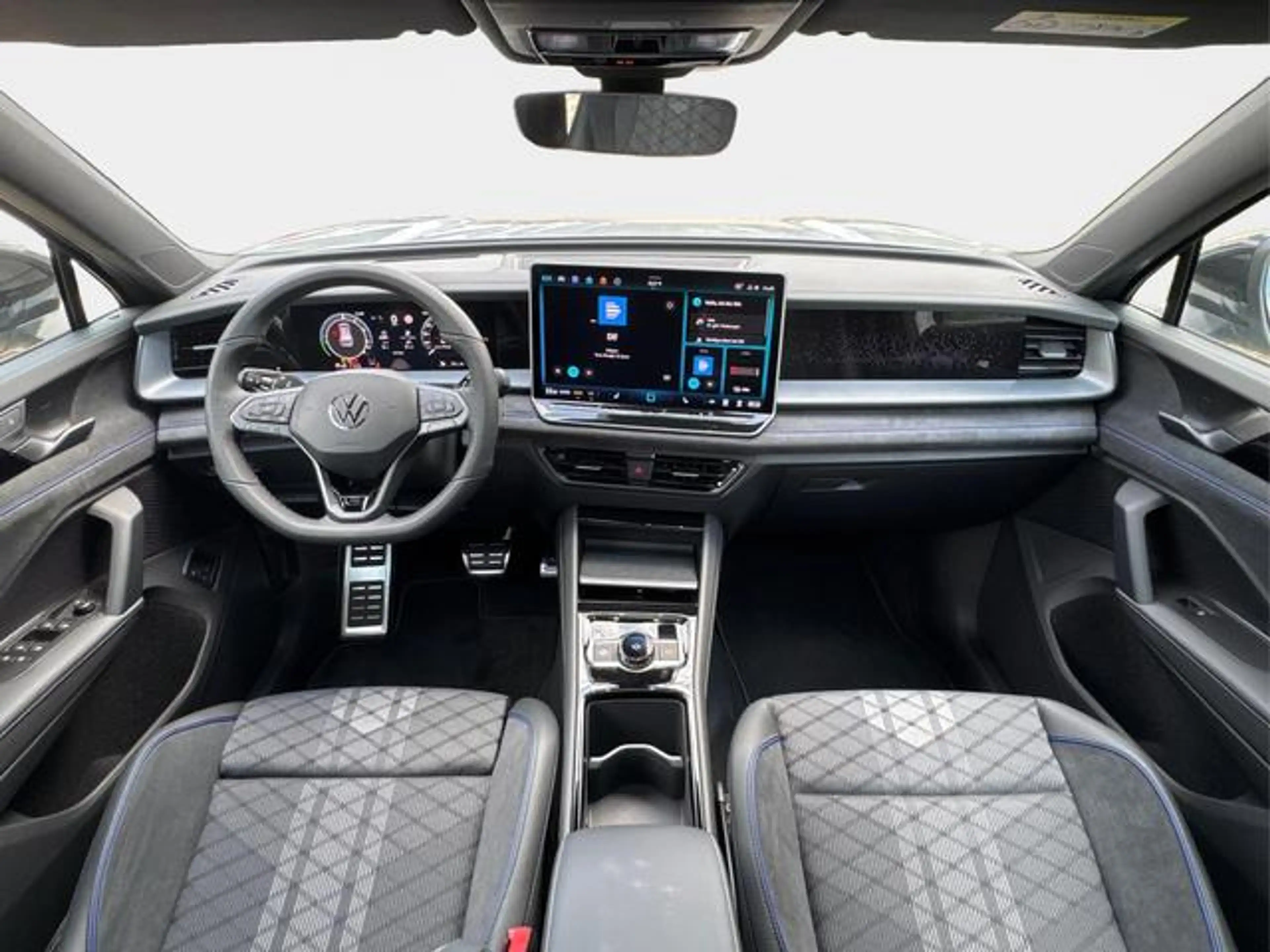 Volkswagen Tayron R-Line PLUG-IN+PANO+AHK+HuD+MATRIX+360... — photo 7
