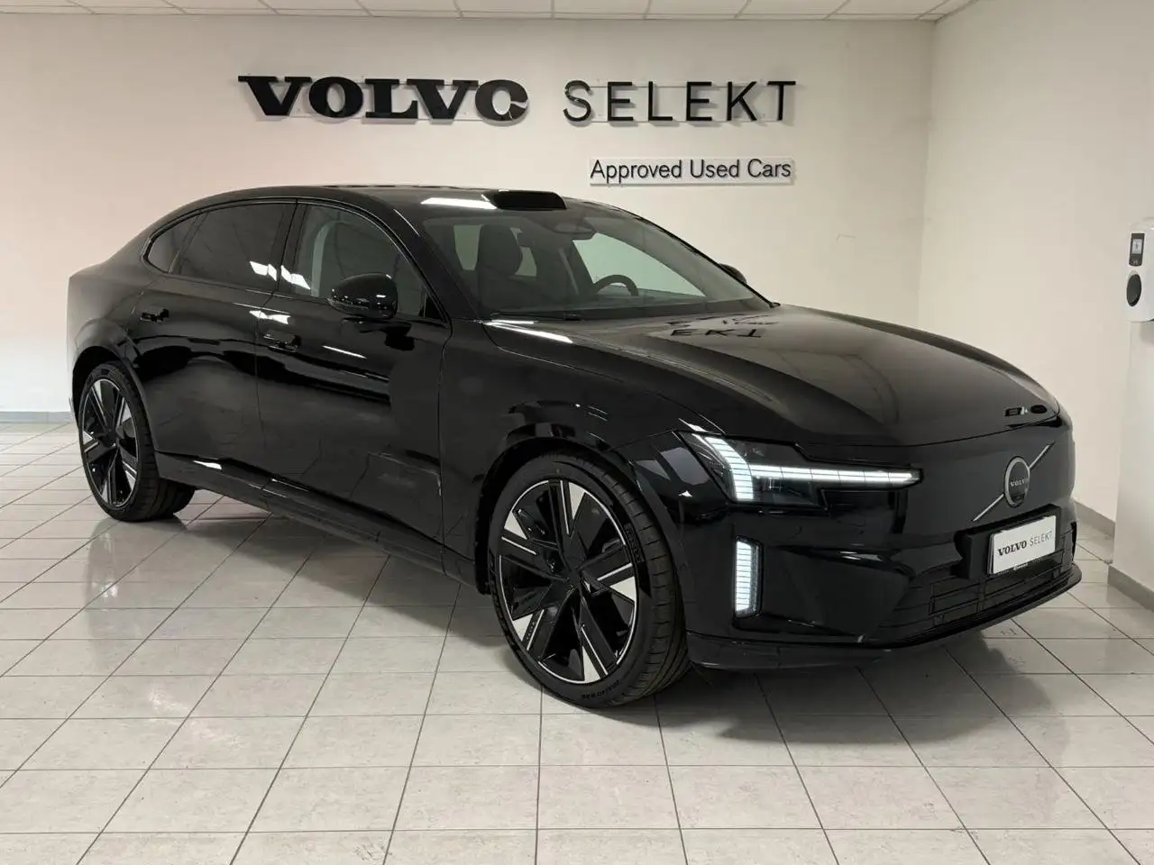Volvo ES90 2026