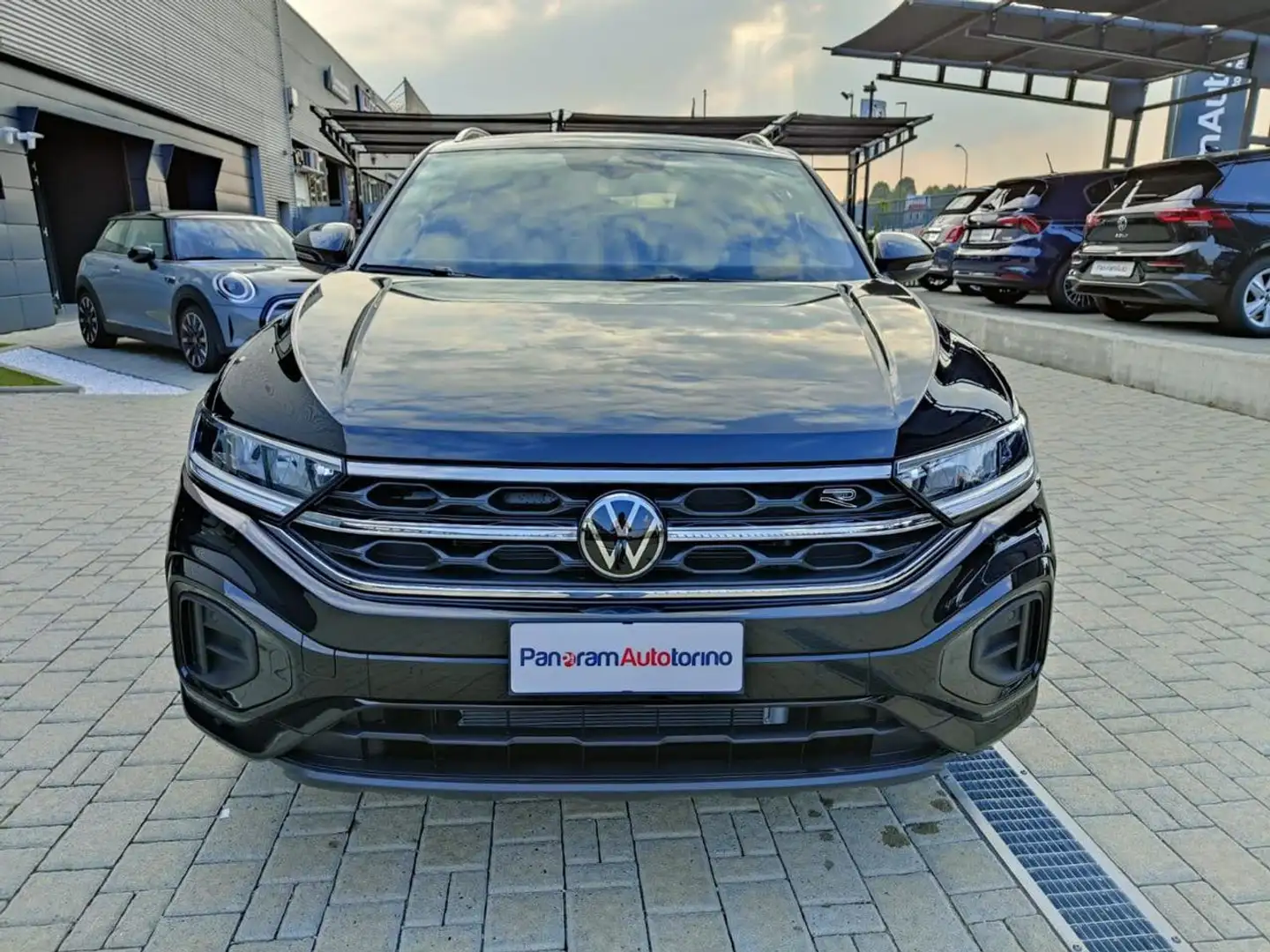 Volkswagen T-Roc 1.0 TSI R-Line Blu/Azzurro - 2