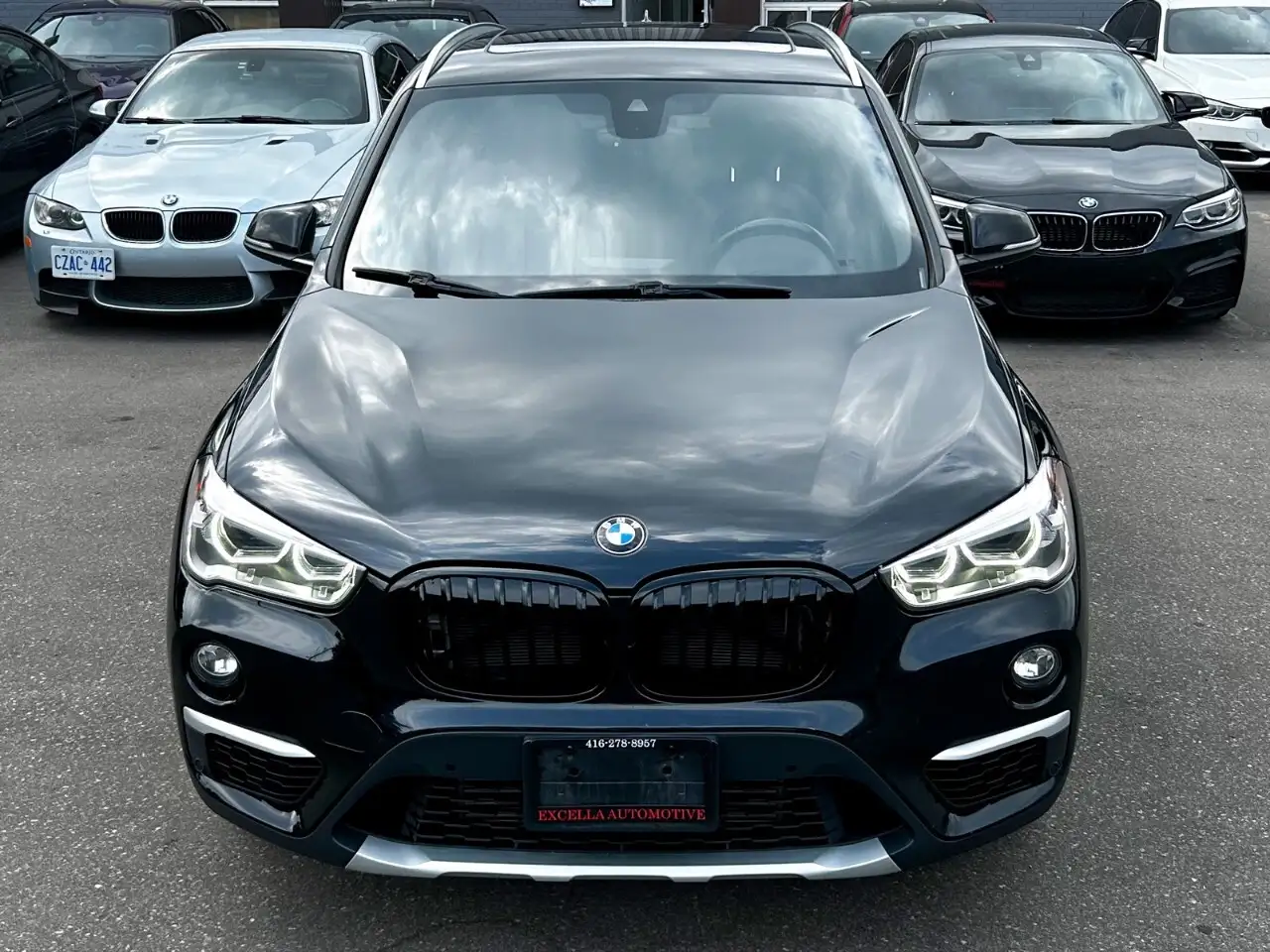 BMW X1 photo BMW X1