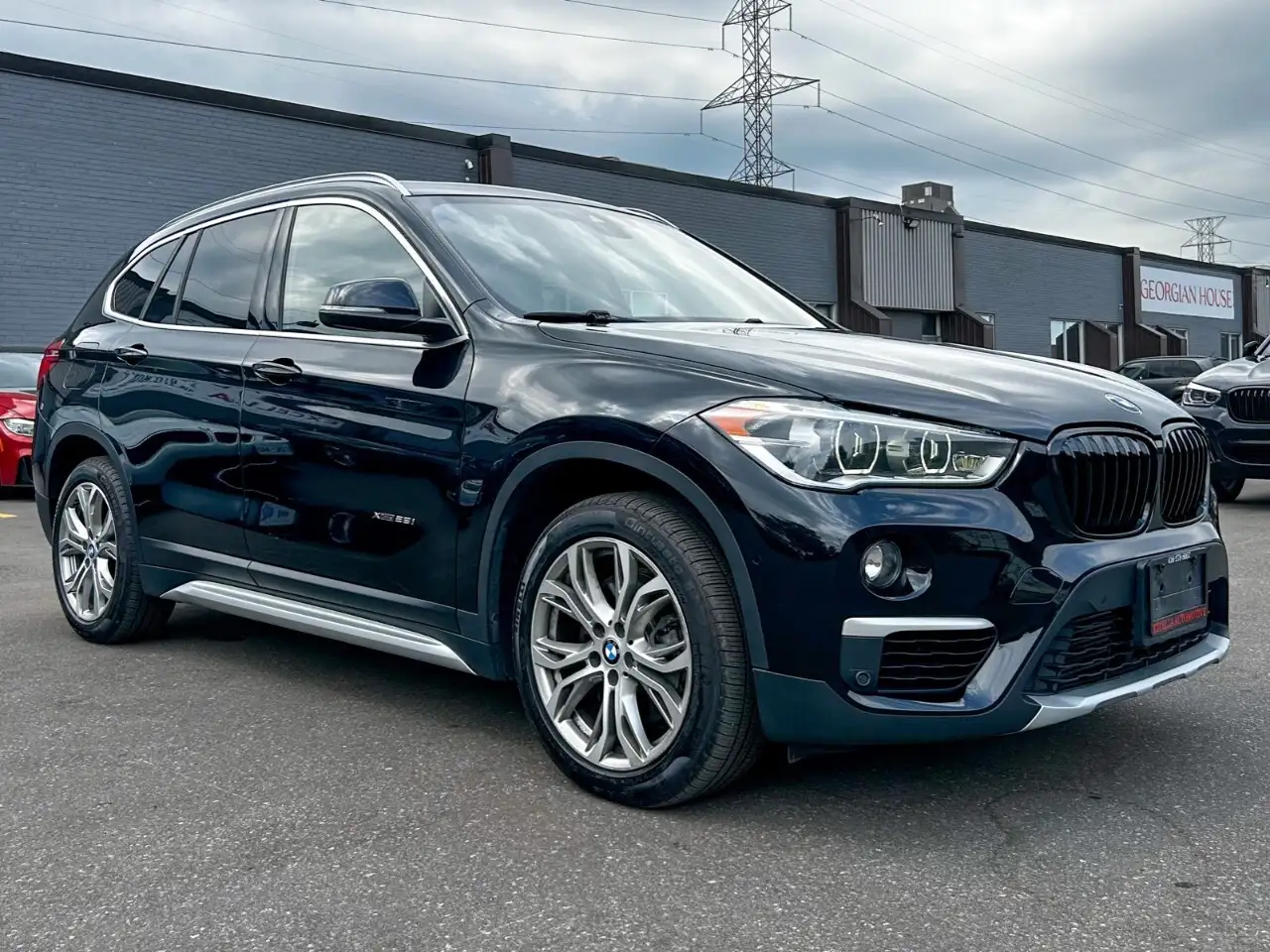 BMW X1 photo BMW X1