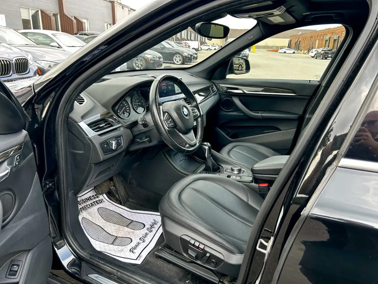 BMW X1 photo BMW X1