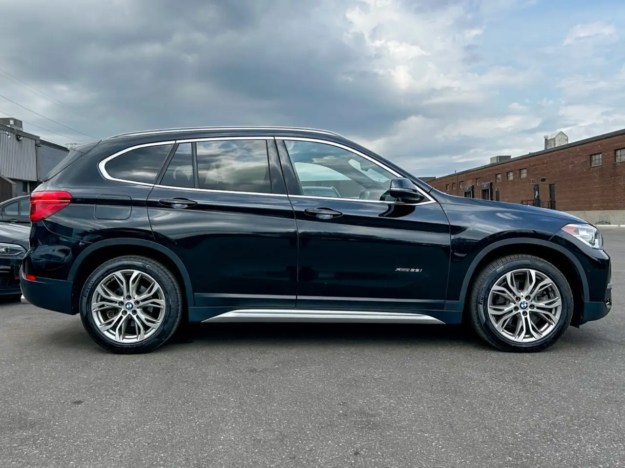 BMW X1 photo BMW X1
